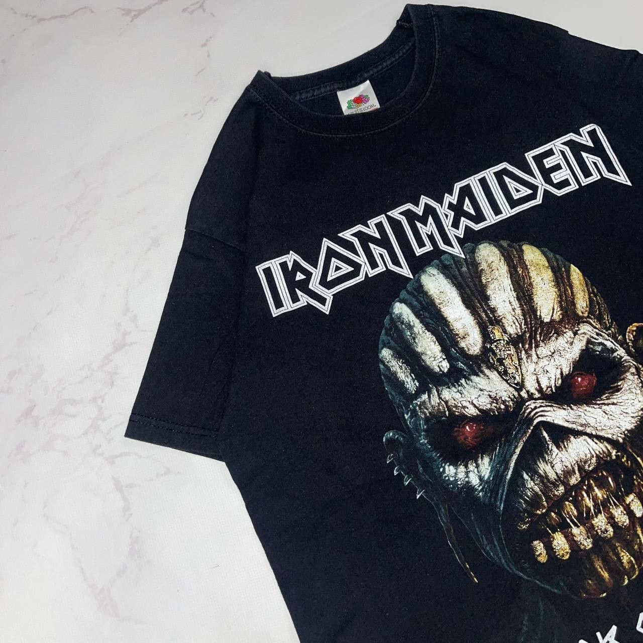 Vintage Vintage X Band Tees X Iron Maiden The Book Of Souls Tour Tee Size US S / EU 44-46 / 1 - 3 Thumbnail