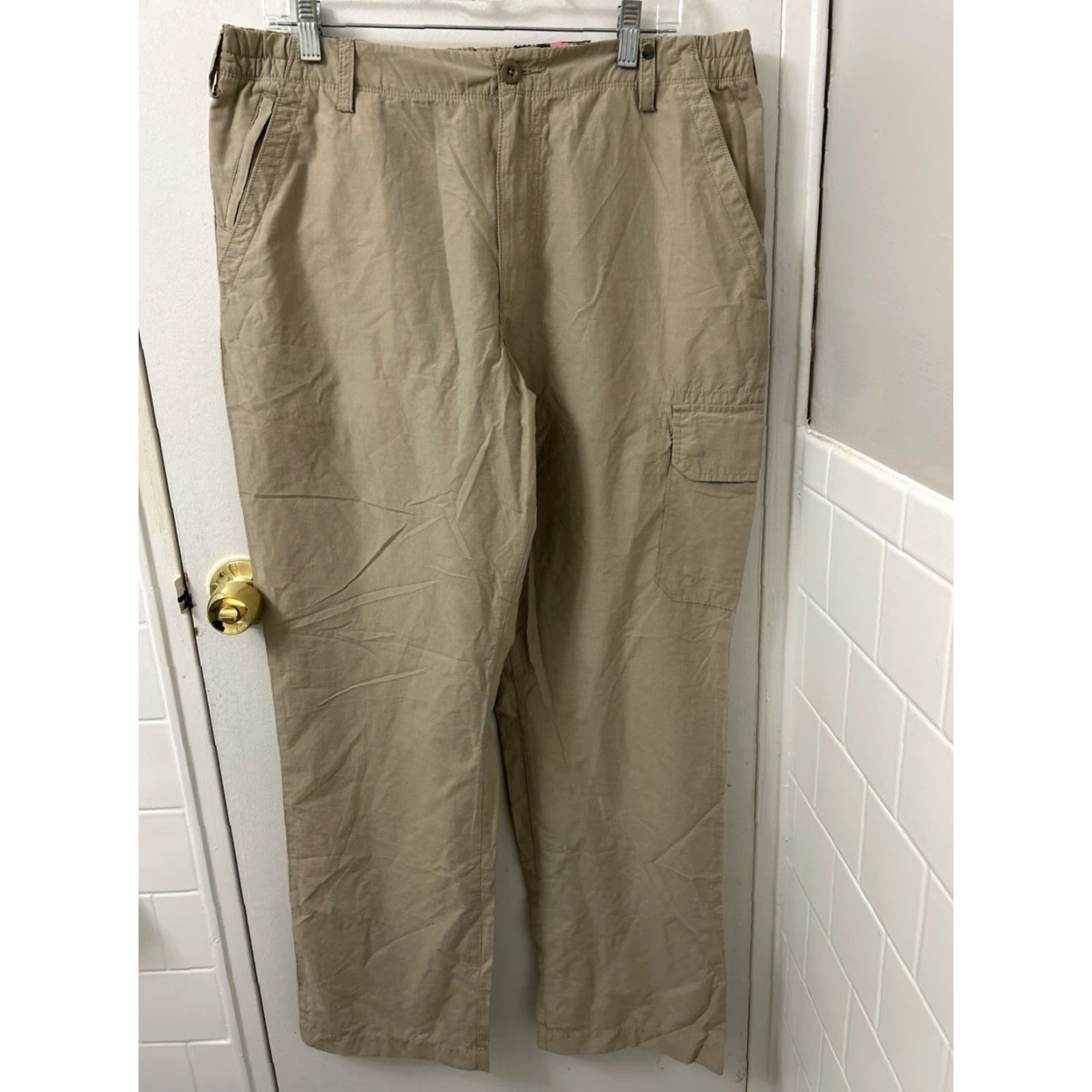 Lands' End Lands' End Pants Mens 36x32 Tan Khaki Cargo Traditional Fit Zipper Button Pockets Straight Leg Beig Size US 36 / EU 52 - 2 Thumbnail