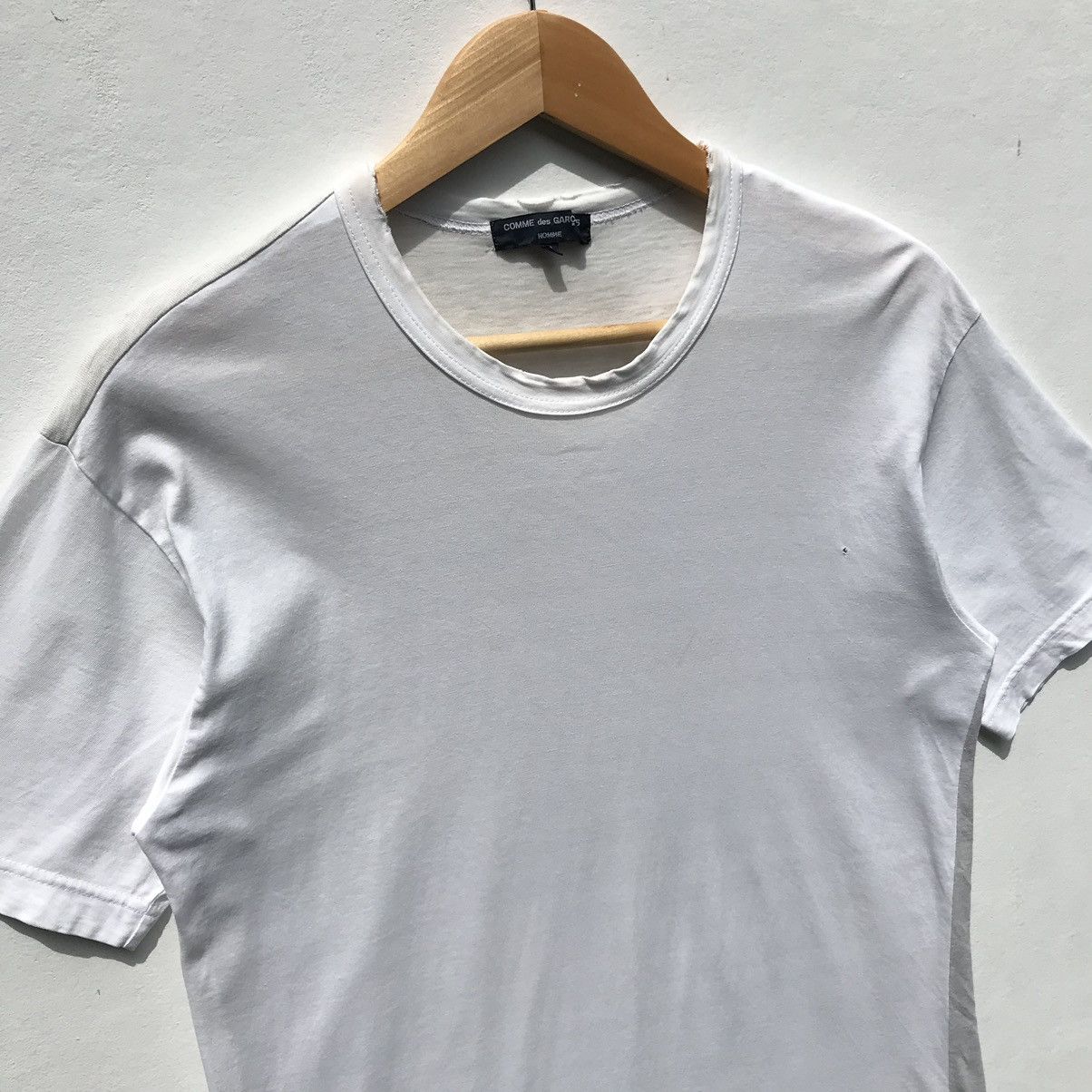Comme des Garcons Comme Des Garçons Homme Shirt CDG Distressed Size US S / EU 44-46 / 1 - 4 Thumbnail