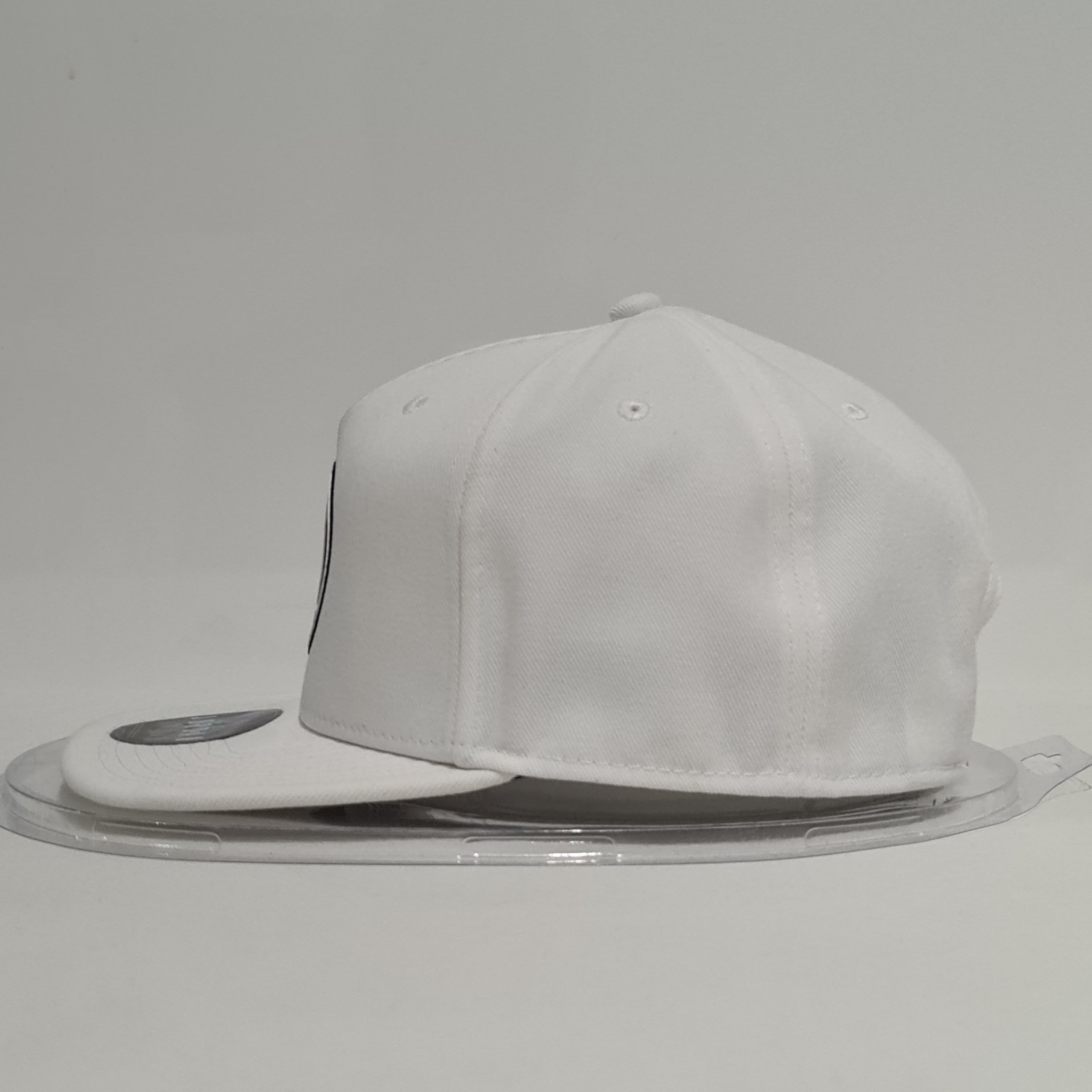 Jordan Brand Jordan Cap Snapback 'AJ1 x Paris Saint-Germain' White Size ONE SIZE - 3 Thumbnail