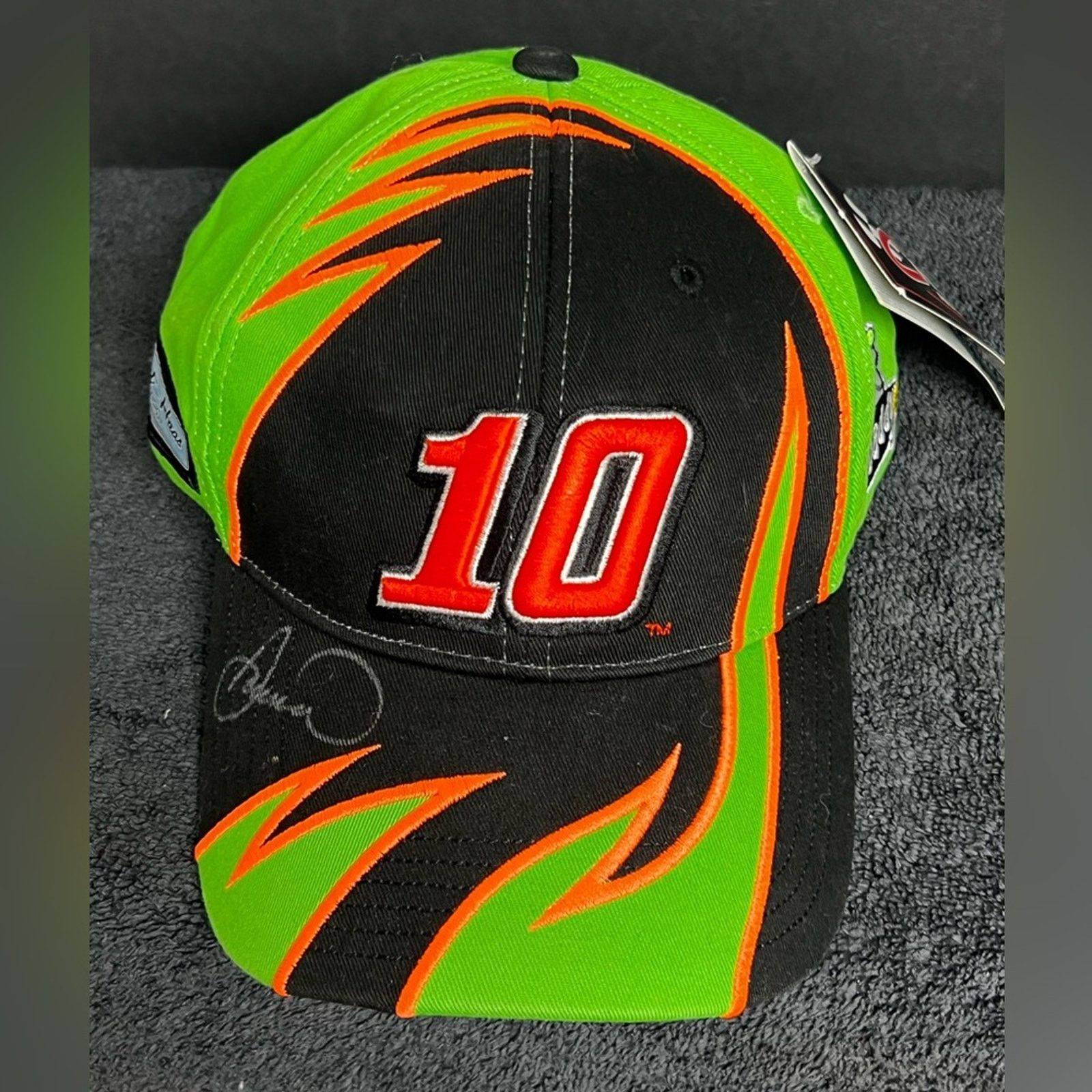 Chase Authentics Autographed NWT Danica Patrick Go Daddy Pit Cap Hat Nascar Size ONE SIZE - 2 Thumbnail