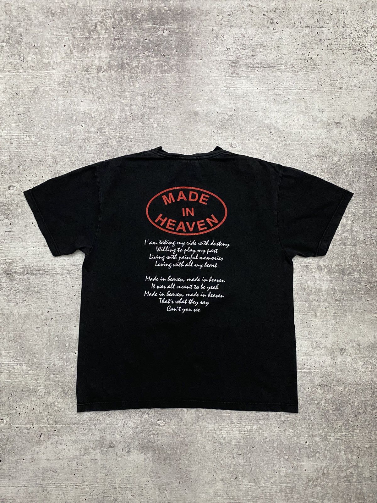 Vintage 🔥Queen vintage tour t shirt Size US L / EU 52-54 / 3 - 2 Thumbnail
