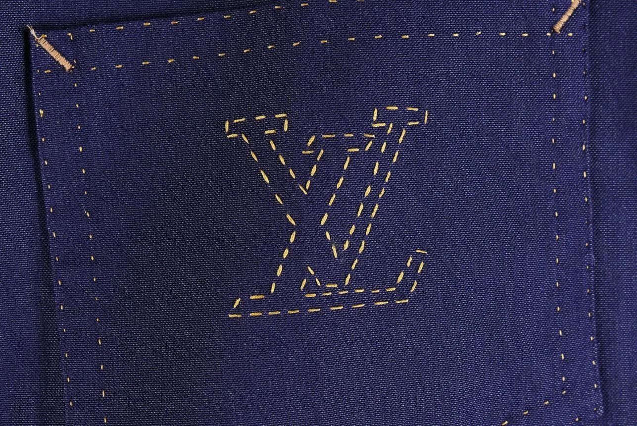 Louis Vuitton Women's Louis Vuitton Navy Silk Blend Pencil Skirt Size L Size 30" / US 8 / IT 44 - 6 Thumbnail