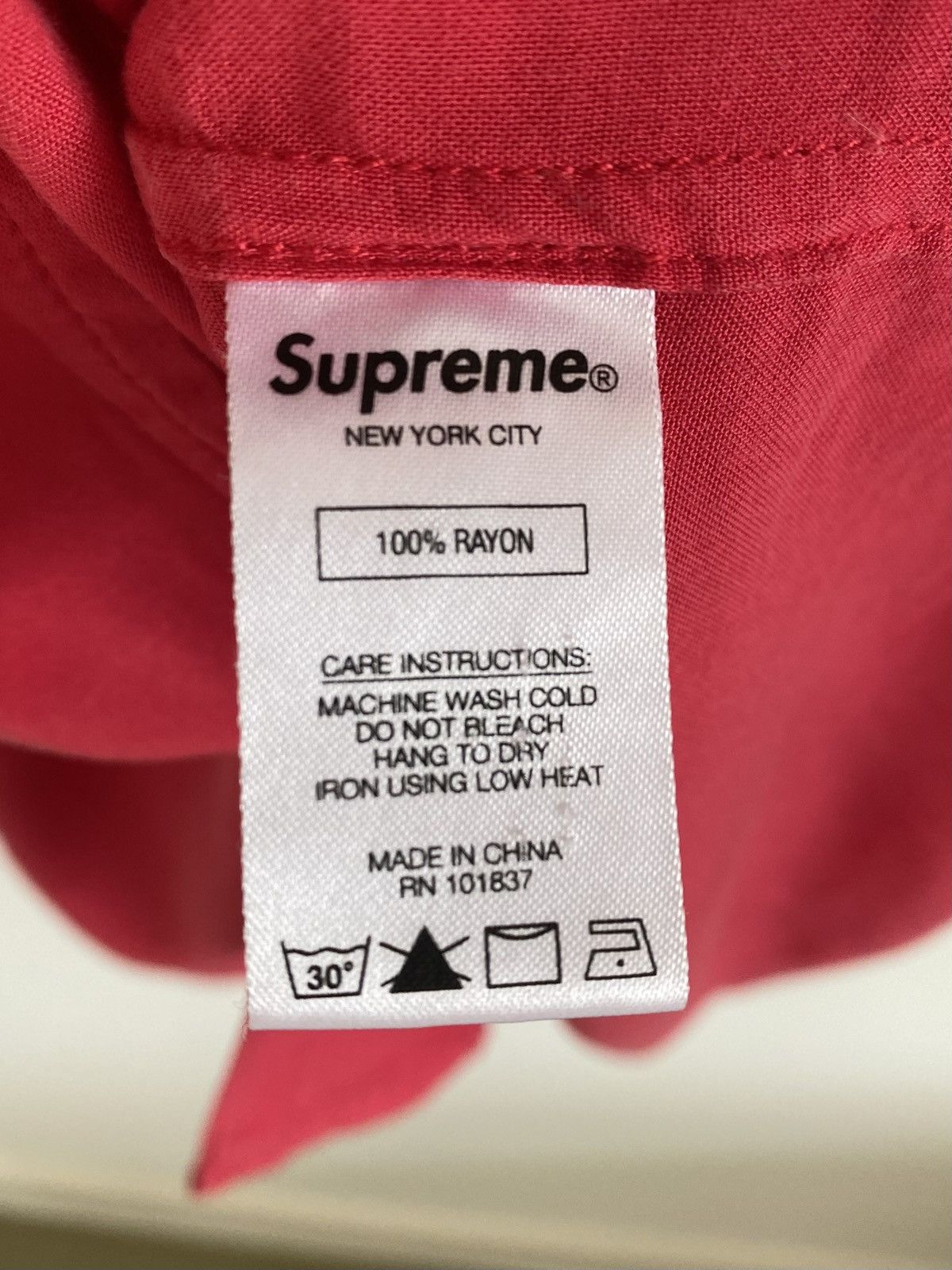 Supreme Rayon Dragon motif Shirt Size US M / EU 48-50 / 2 - 4 Thumbnail