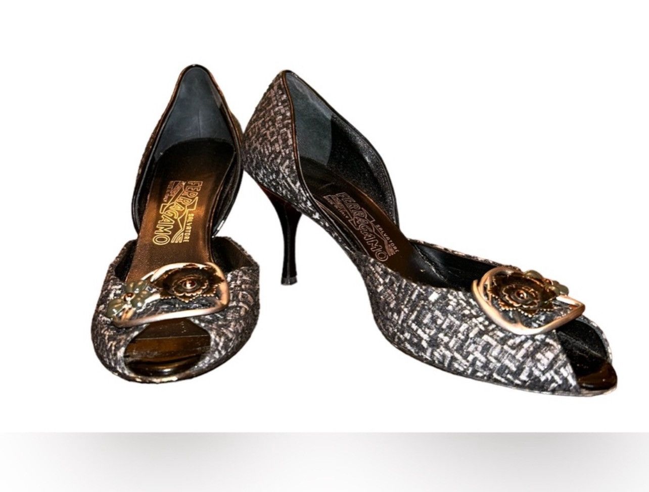 Salvatore Ferragamo × Vintage Salvatore Ferragamo Tweed Floral Designed Vintage Heels Size US 7 / IT 37 - 1 Thumbnail