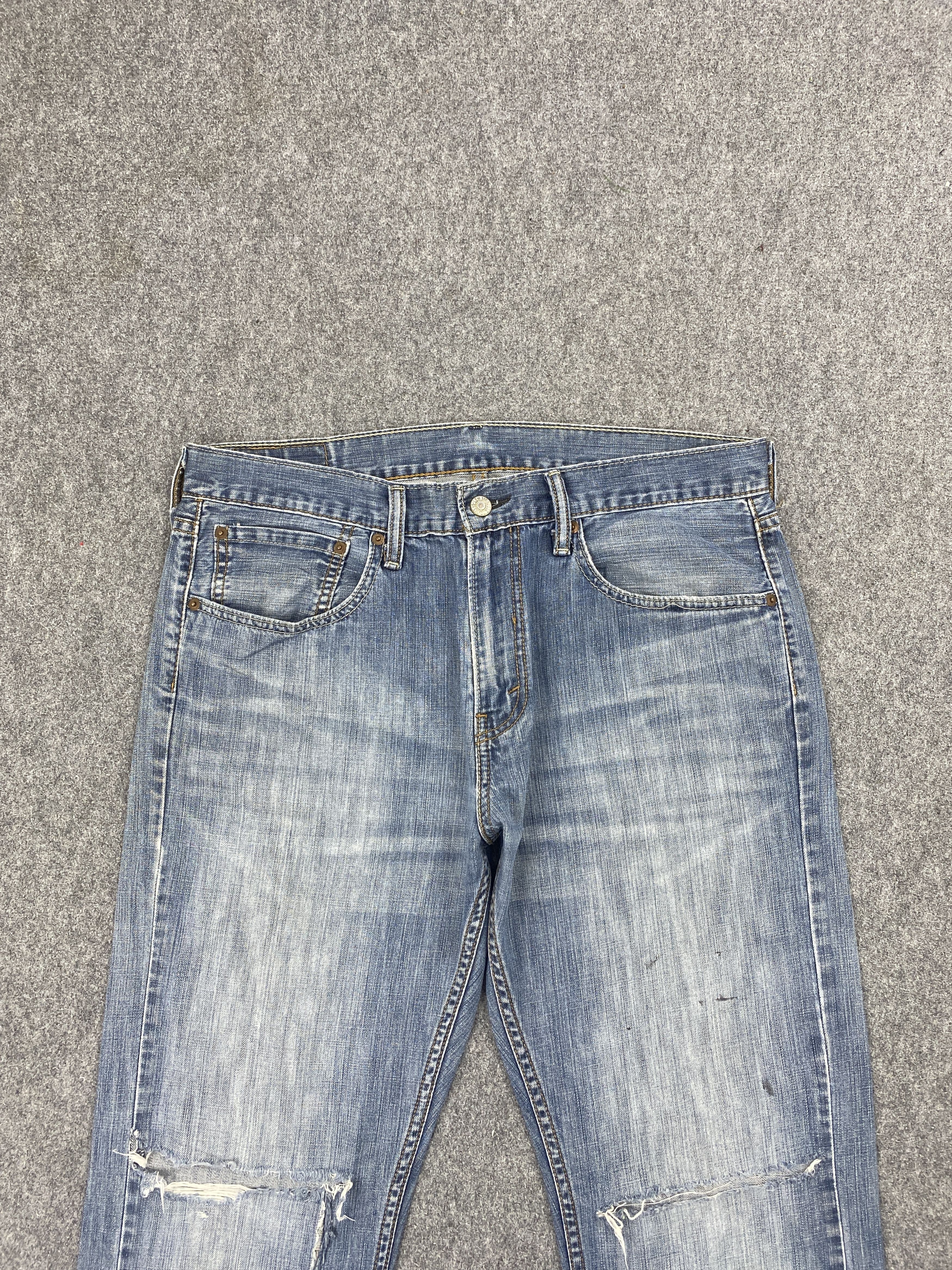 Levi's × Vintage Distressed Vintage Levi's 527 Faded Blue Bootcut Jeans Size US 35 - 2 Thumbnail