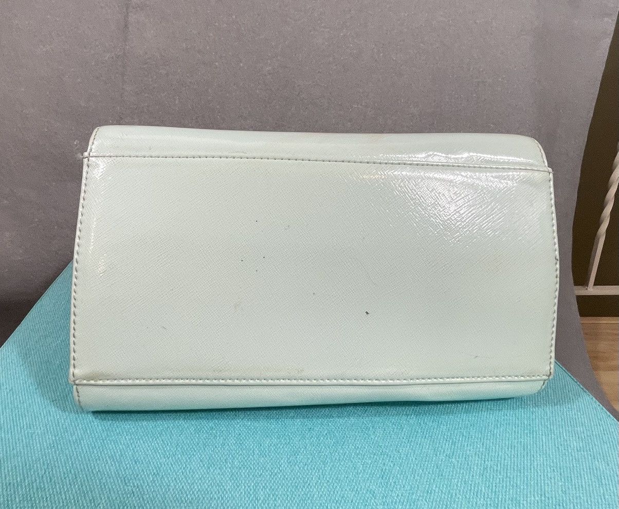 Ted Baker Ted Baker mint green patent bowler in fair condition Size ONE SIZE - 8 Thumbnail