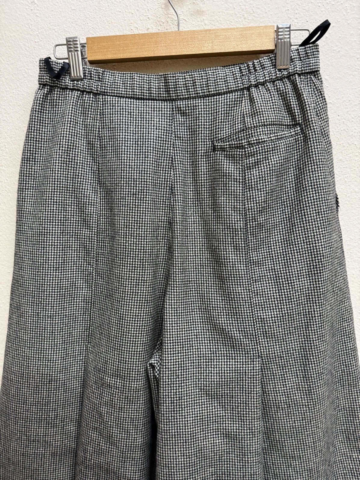 Ellesse Vintage Ellesse Golf Wide Leg Plated Wool Short Pants Size 26" / US 2 / IT 38 - 21 Thumbnail