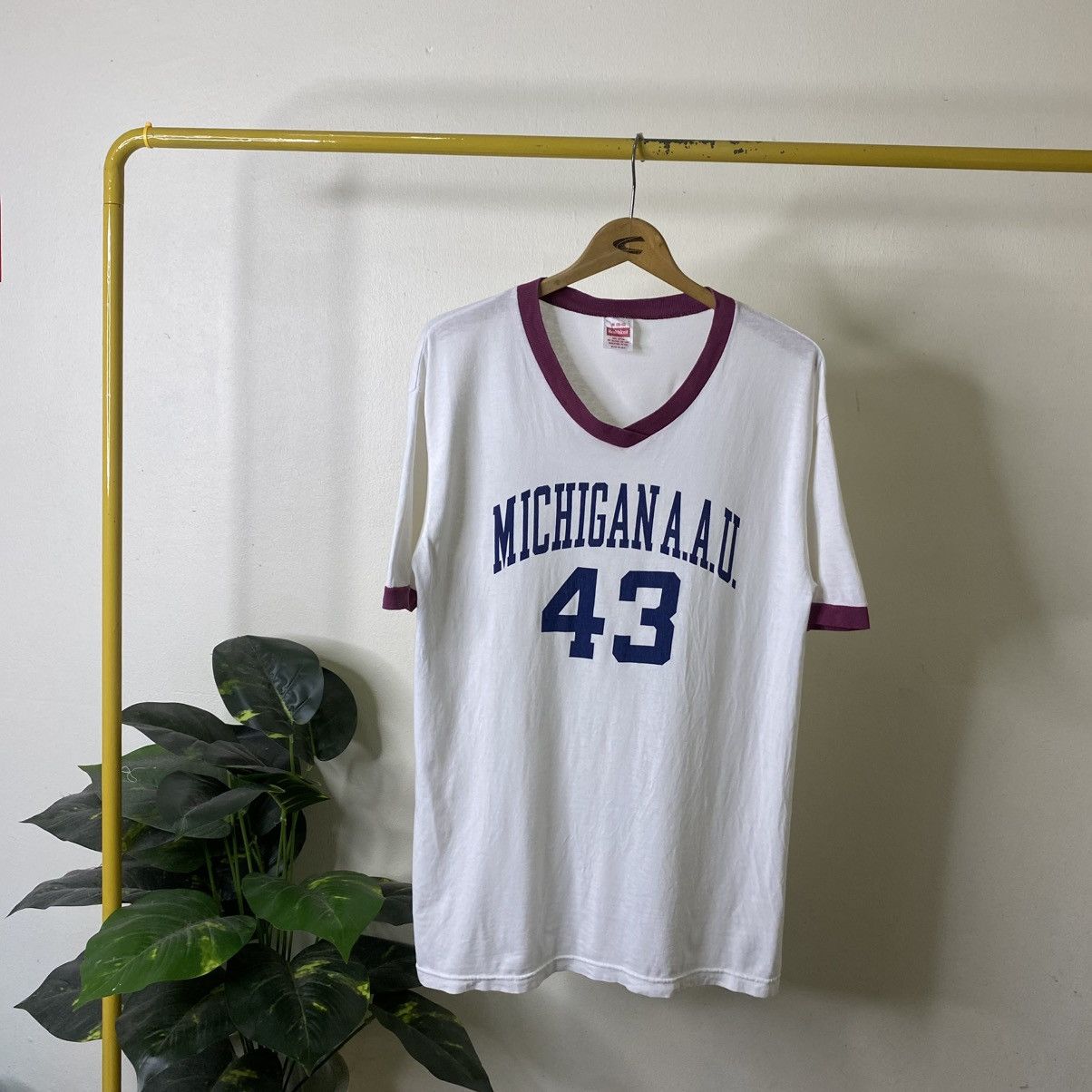 Vintage 1980s Michigan AAU Youth Basketball T Shirt Size US M / EU 48-50 / 2 - 1 Thumbnail
