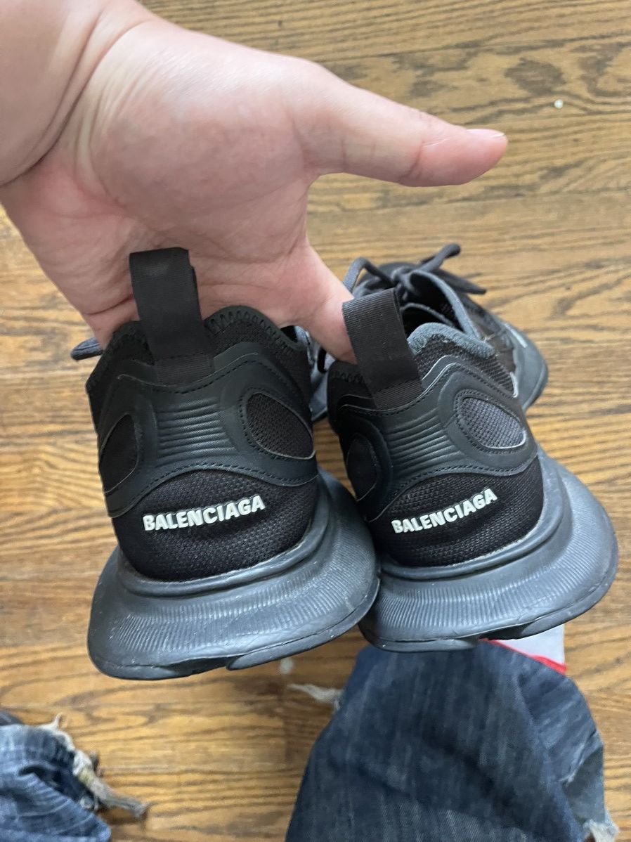 Balenciaga × Designer Balenciaga circuit black sneaker 12 Size US 12 / EU 45 - 3 Thumbnail
