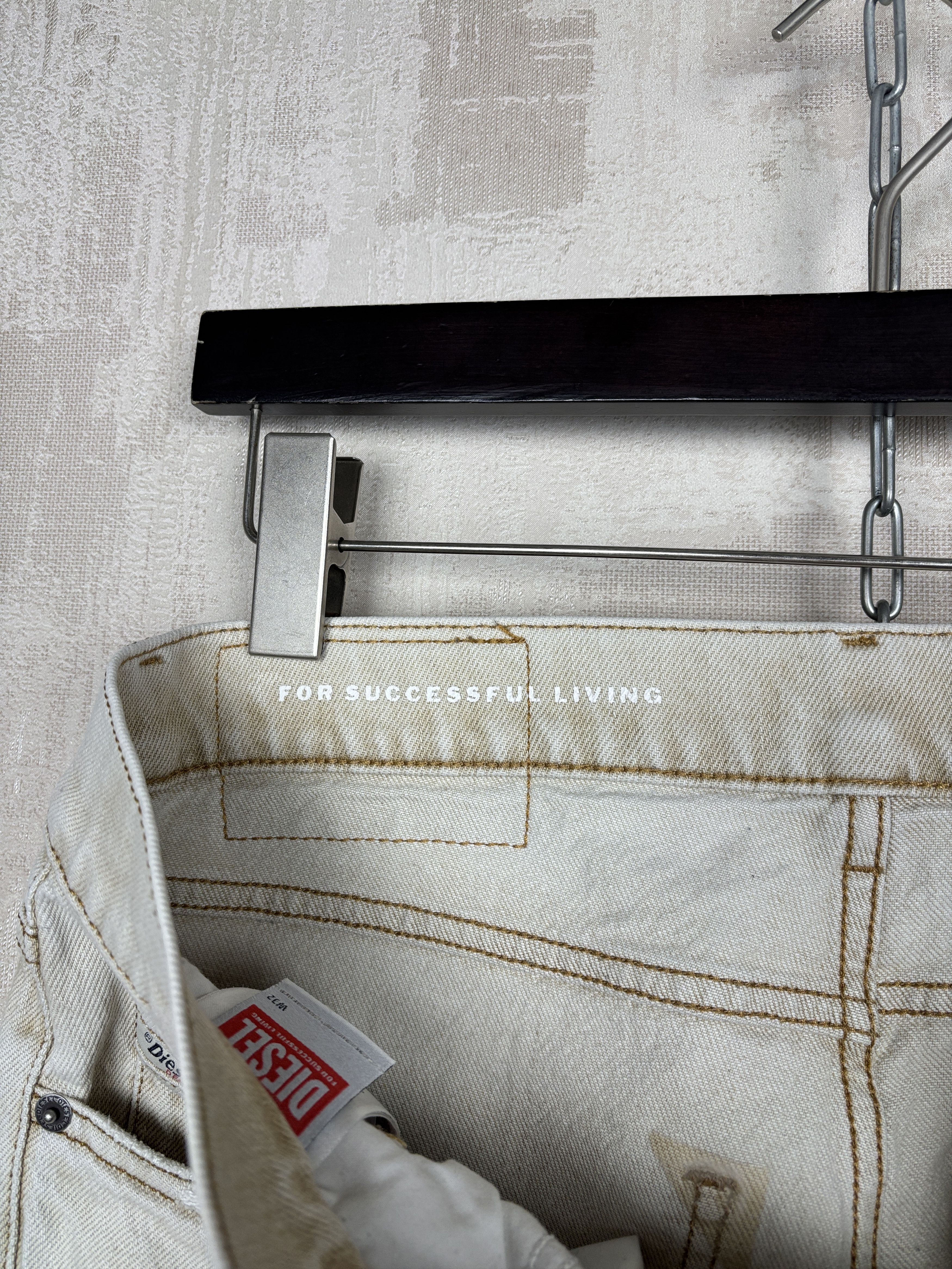 Diesel Diesel Jeans 2019 D-Strukt Slim Fit Washed Beige Size US 32 / EU 48 - 14 Thumbnail