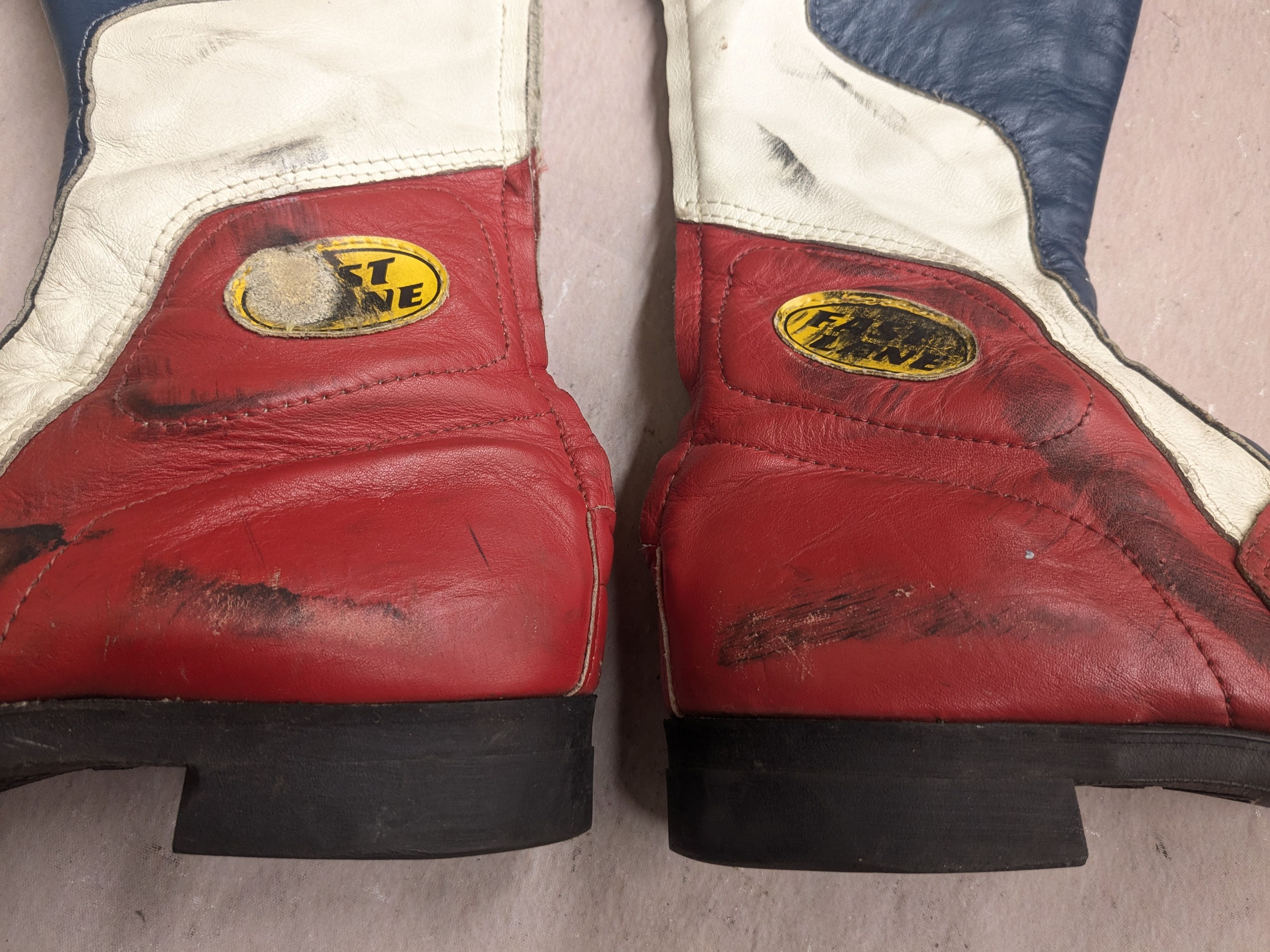 Genuine Leather Vintage Motorcycle Biker Boots Red Blue White 8.5 Leather Size US 8.5 / EU 41-42 - 5 Thumbnail