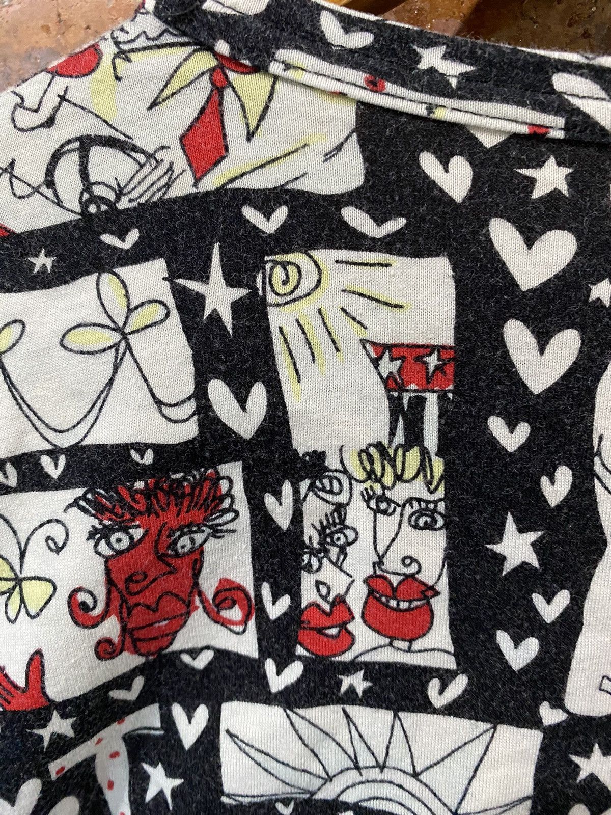 Yoshiyuki Konishi 🔥1990s Ficce True love story tee Size US M / EU 48-50 / 2 - 12 Thumbnail
