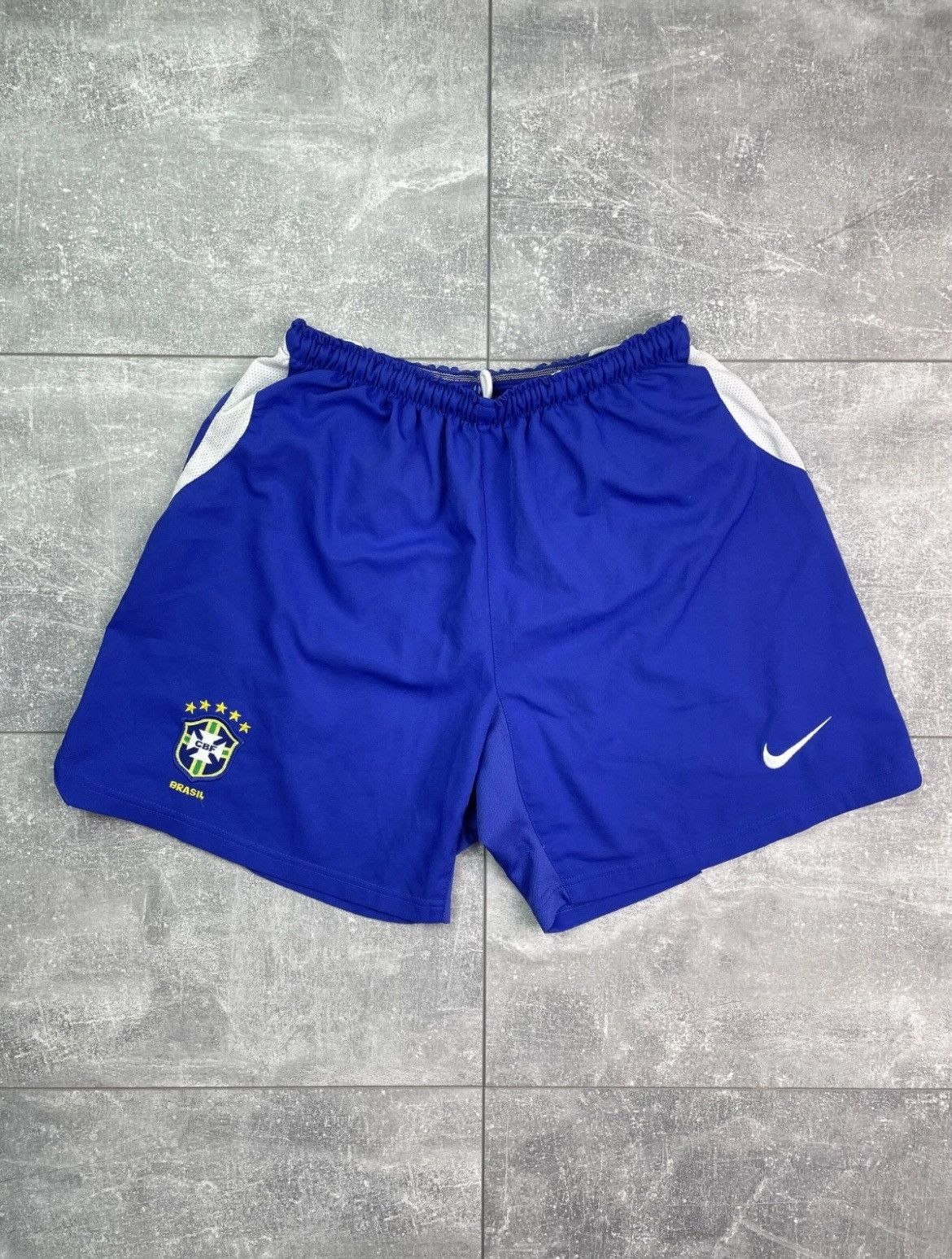 Nike Nike Brazil Football Soccer National Shorts Vintage Size US 30 / EU 46 - 1 Thumbnail
