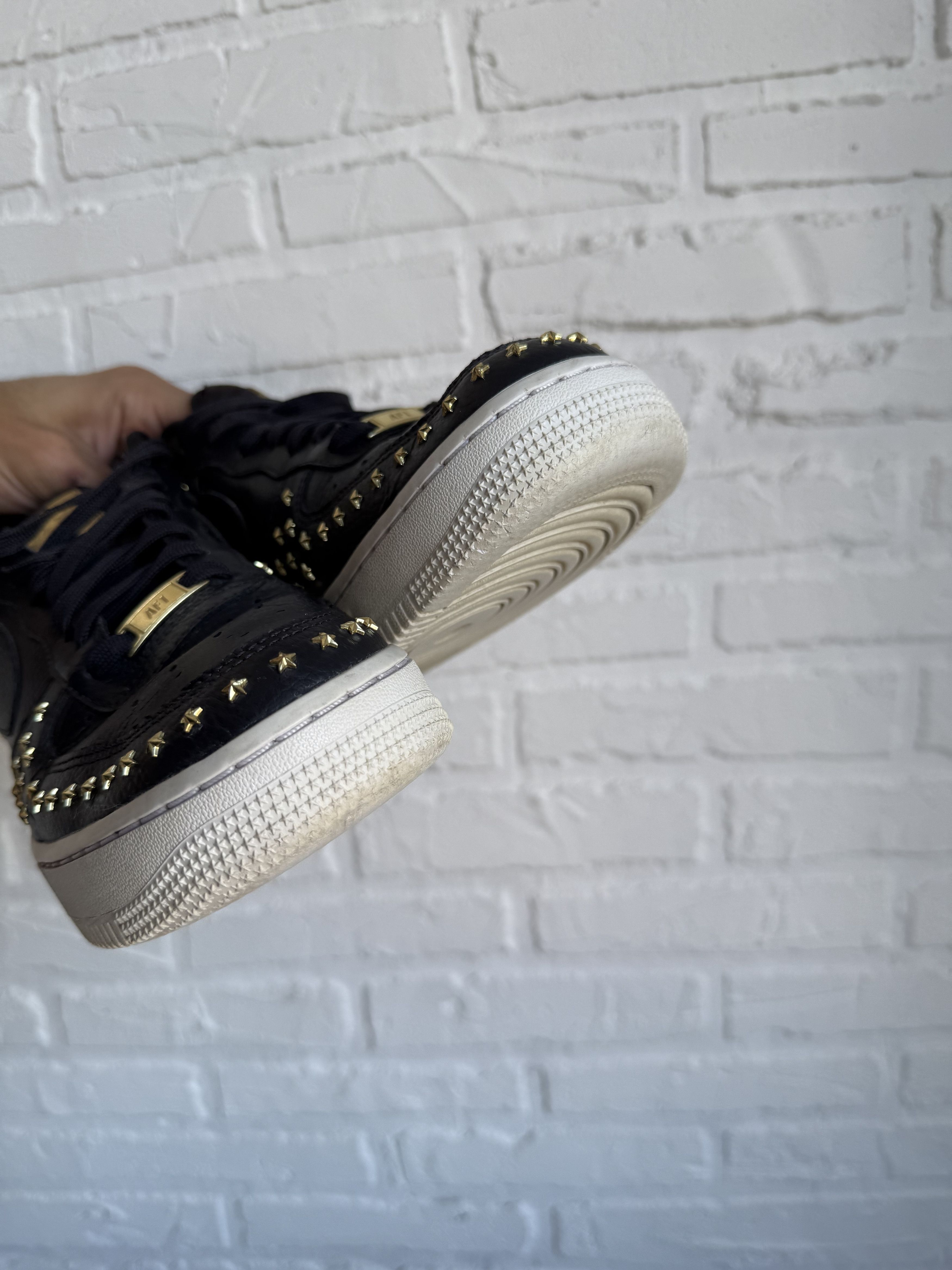 Nike NIKE Air Force 1 Low Star Studded Black sneakers Size US 8.5 / EU 41-42 - 20 Thumbnail