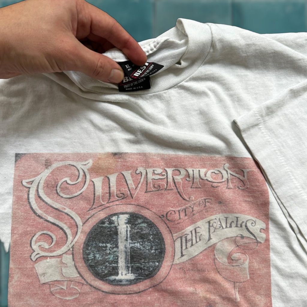Vintage VINTAGE Screen Stars T-Shirt XL White Crew Neck Short Sleeve Men 90s The Falls Silverton Oregon USA VTG Size US XL / EU 56 / 4 - 1 Thumbnail