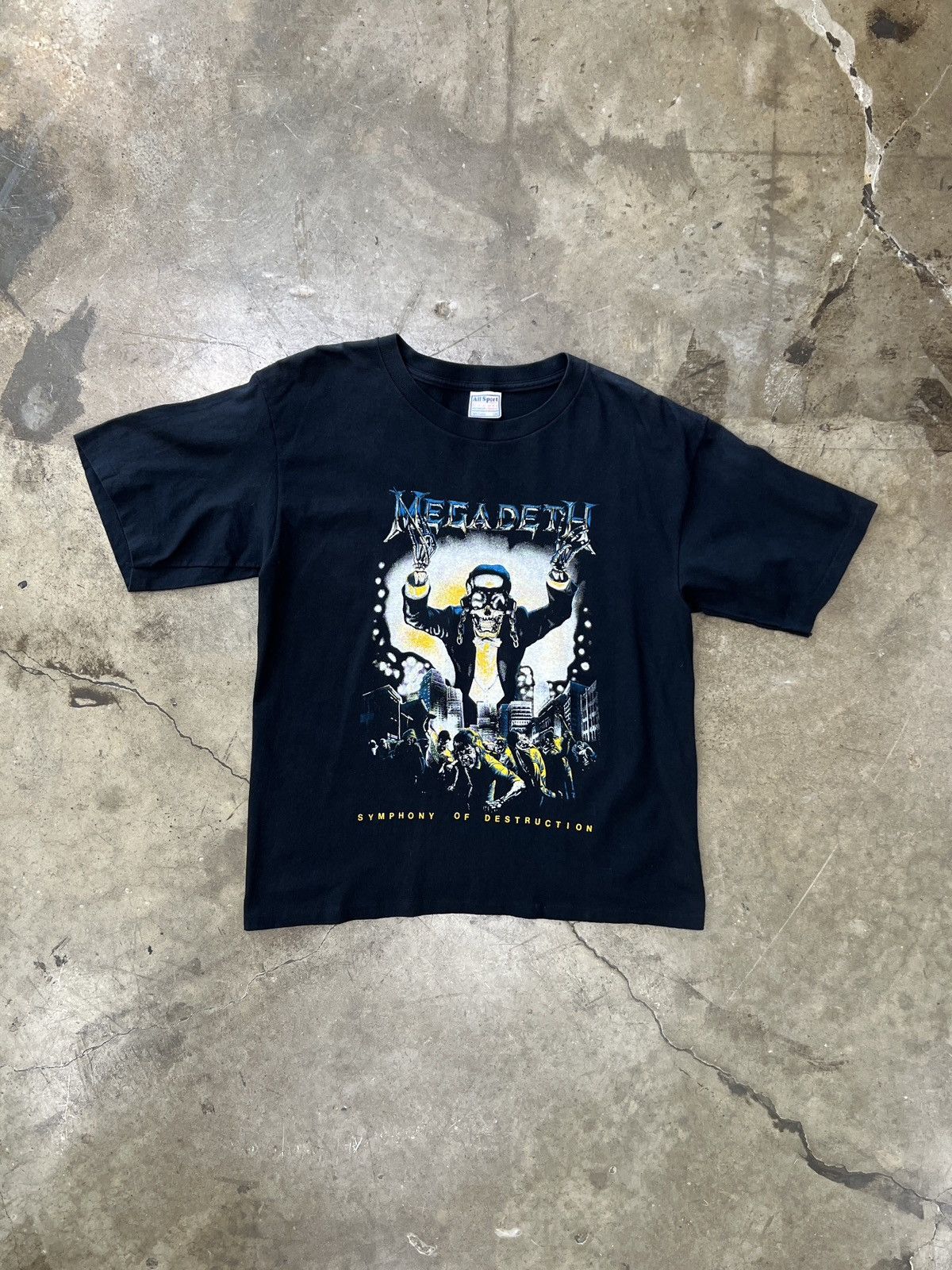 Band Tees Vintage 90s Megadeath Symphony of Destruction Tee Large Size US L / EU 52-54 / 3 - 2 Thumbnail
