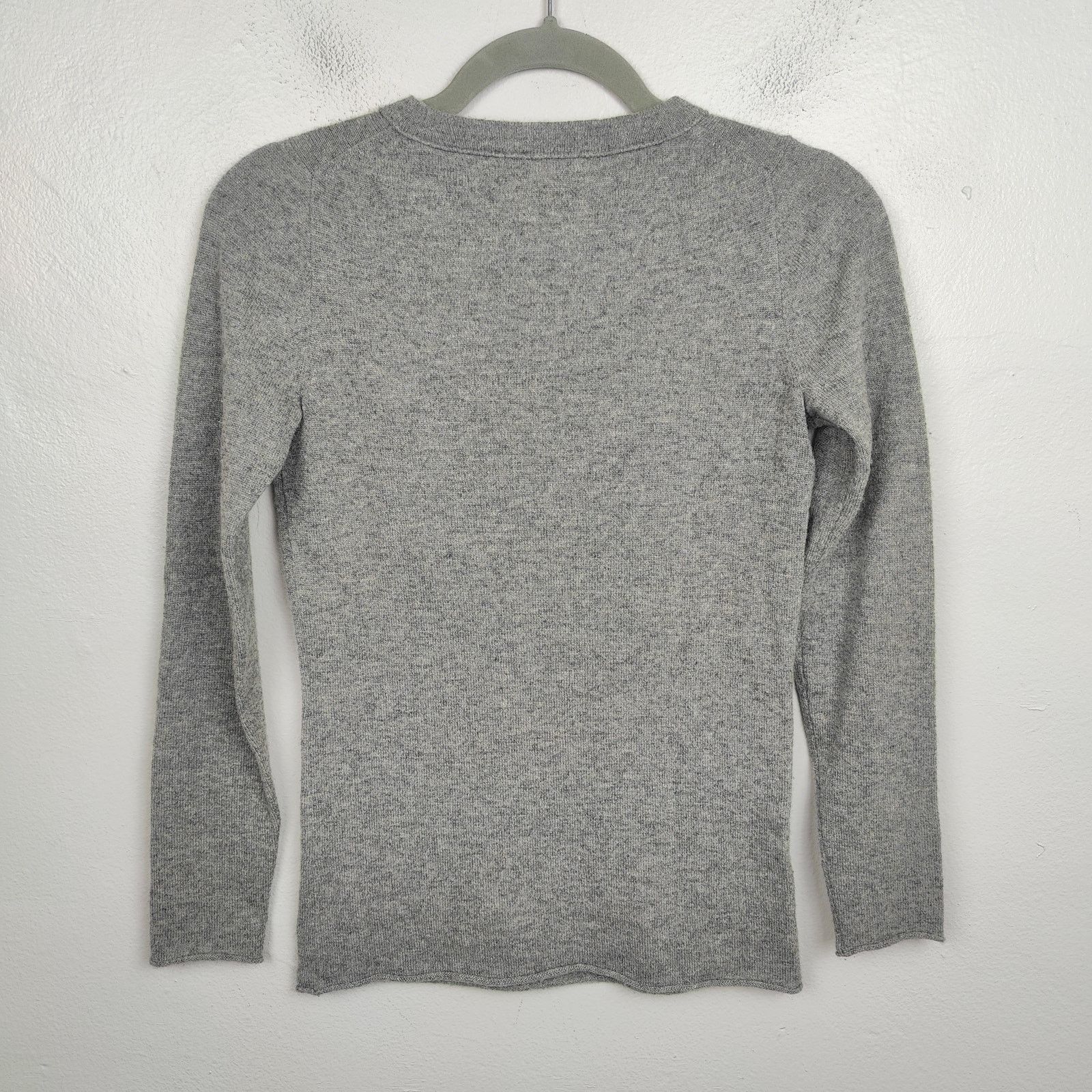 J.Crew J Crew 100% Cashmere Pullover Sweater Womens XS Gray Heather Size XS / US 0-2 / IT 36-38 - 3 Thumbnail