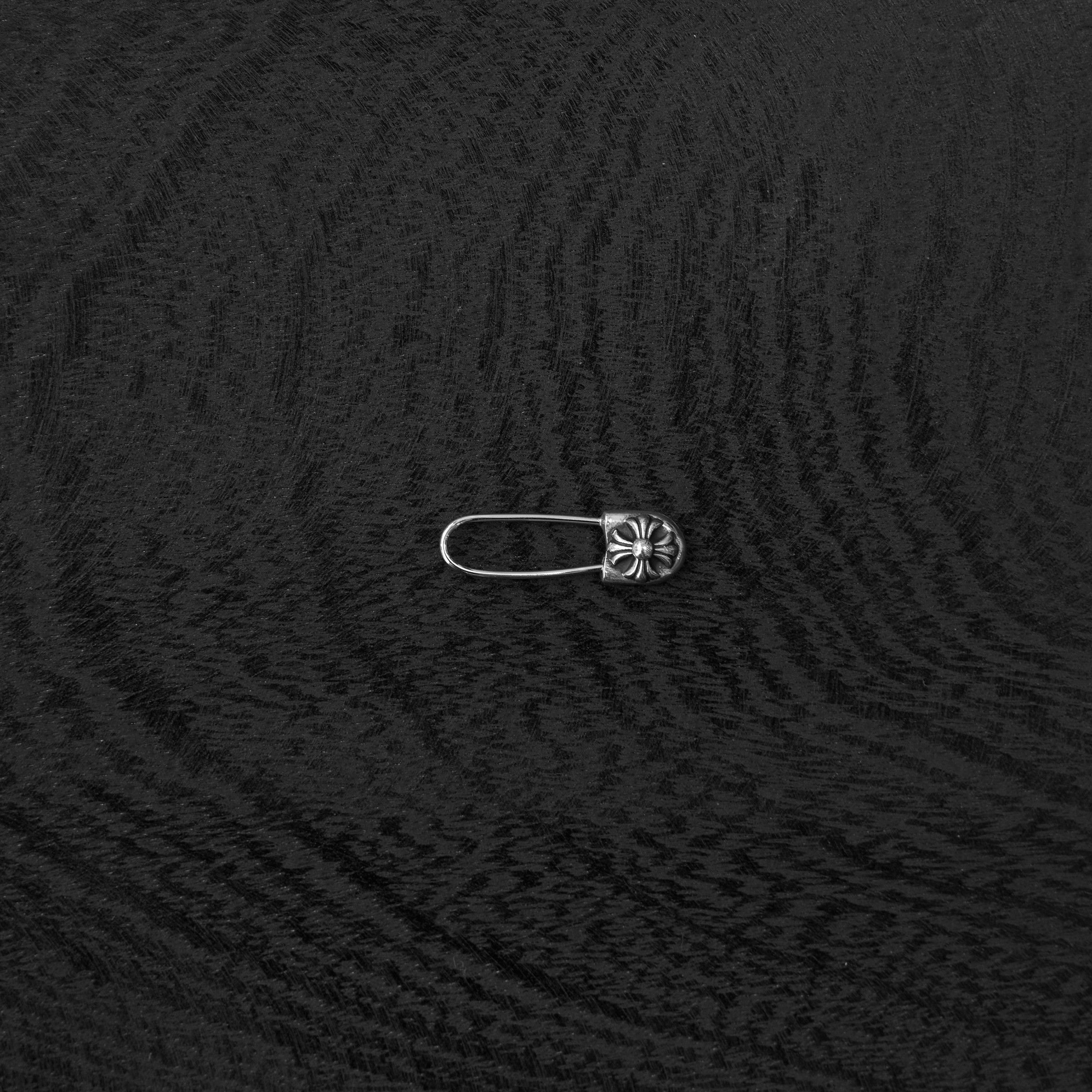 Chrome Hearts CHROME HEARTS Safety Pin Sliver Earring Size ONE SIZE - 1 Thumbnail