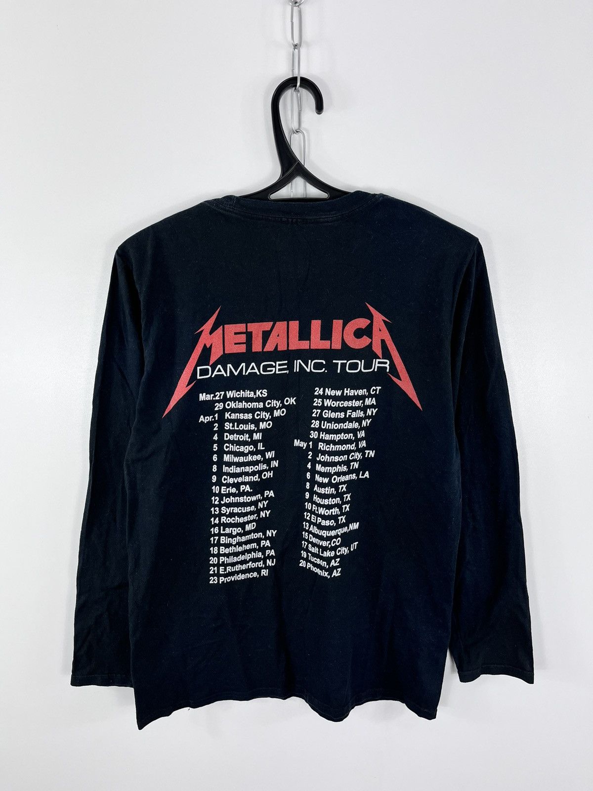 Band Tees × Metallica × Vintage Metallica Damage Masterof Puppets Big Logo Longsleeve Sz M Size US M / EU 48-50 / 2 - 2 Thumbnail