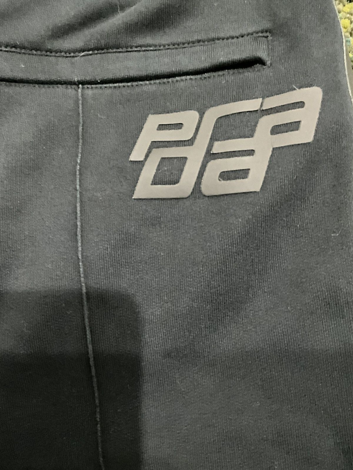 Prada Prada ankle-length trackpant Size US 33 - 1 Thumbnail