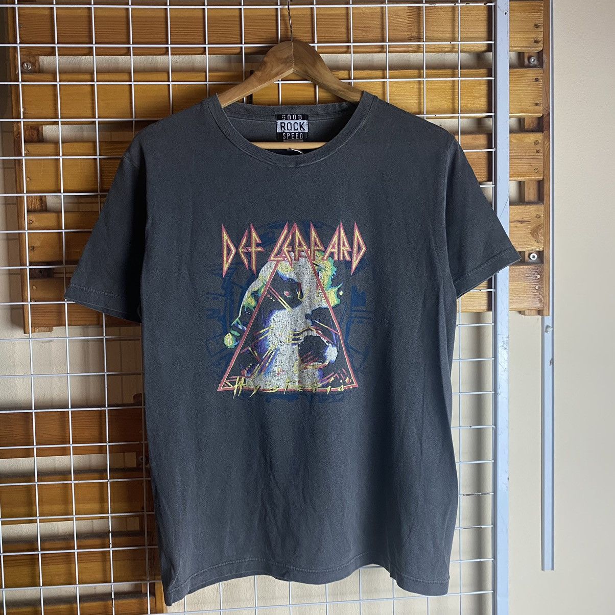 Band Tees × Def Leppard × Vintage Vintage Def Leppard By Good Rock Speed T Shirt Tee Size US M / EU 48-50 / 2 - 1 Thumbnail