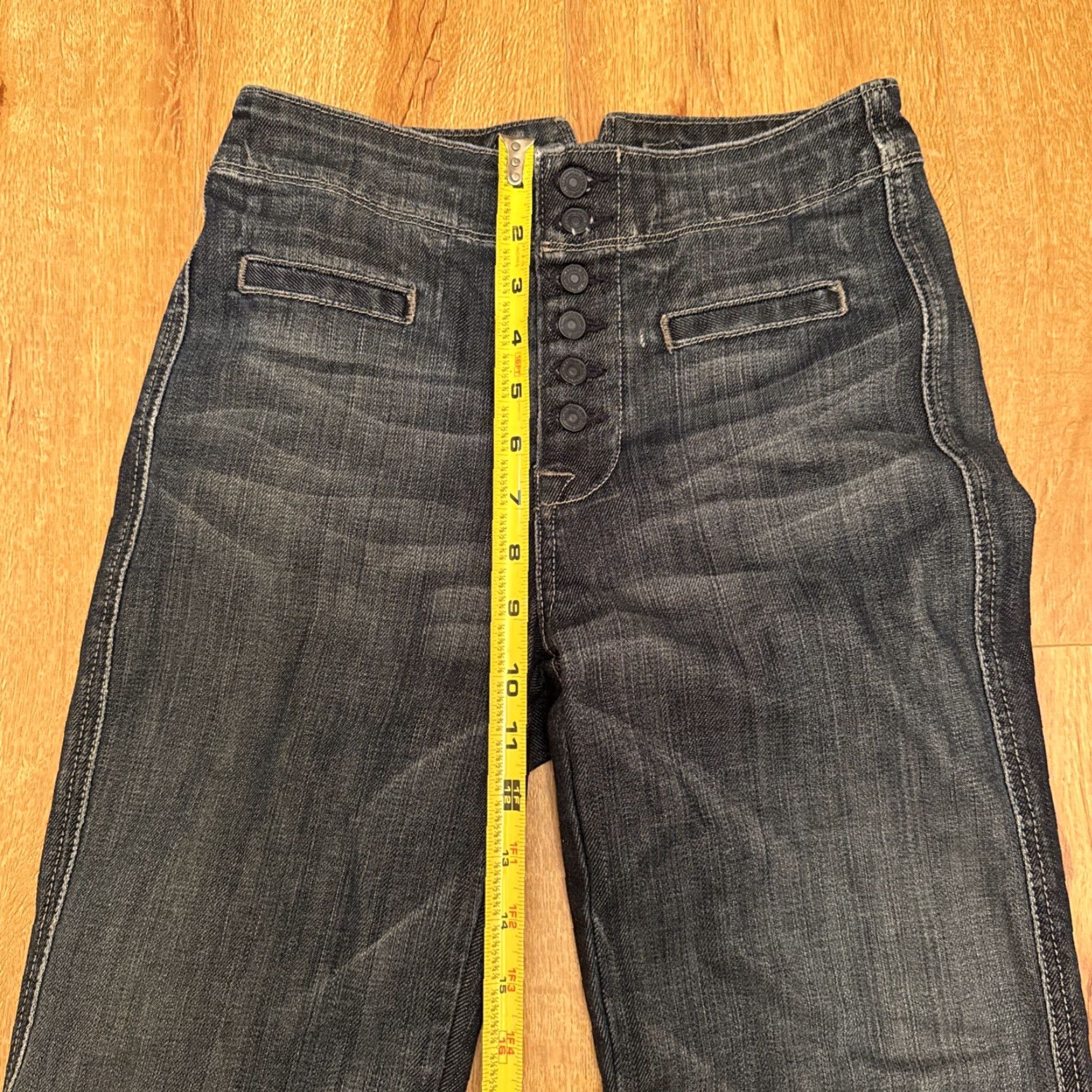 7 For All Mankind 7 For All Mankind Jeans Womens 26 Medium Wash Button Fly Flare Leg Denim Blue Regular 5-Pocket Design Womens Jeans Size 26" / US 2 / IT 38 - 3 Thumbnail