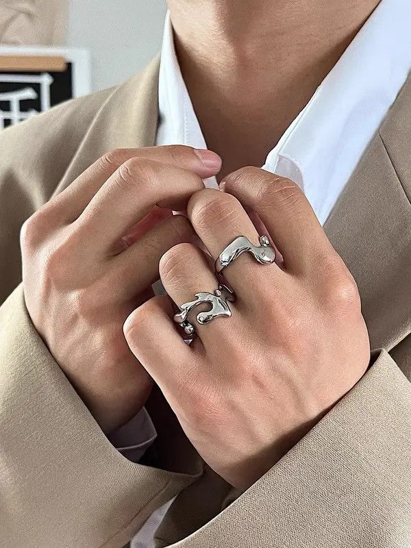 Vintage Retro punk rings Size ONE SIZE - 1 Thumbnail