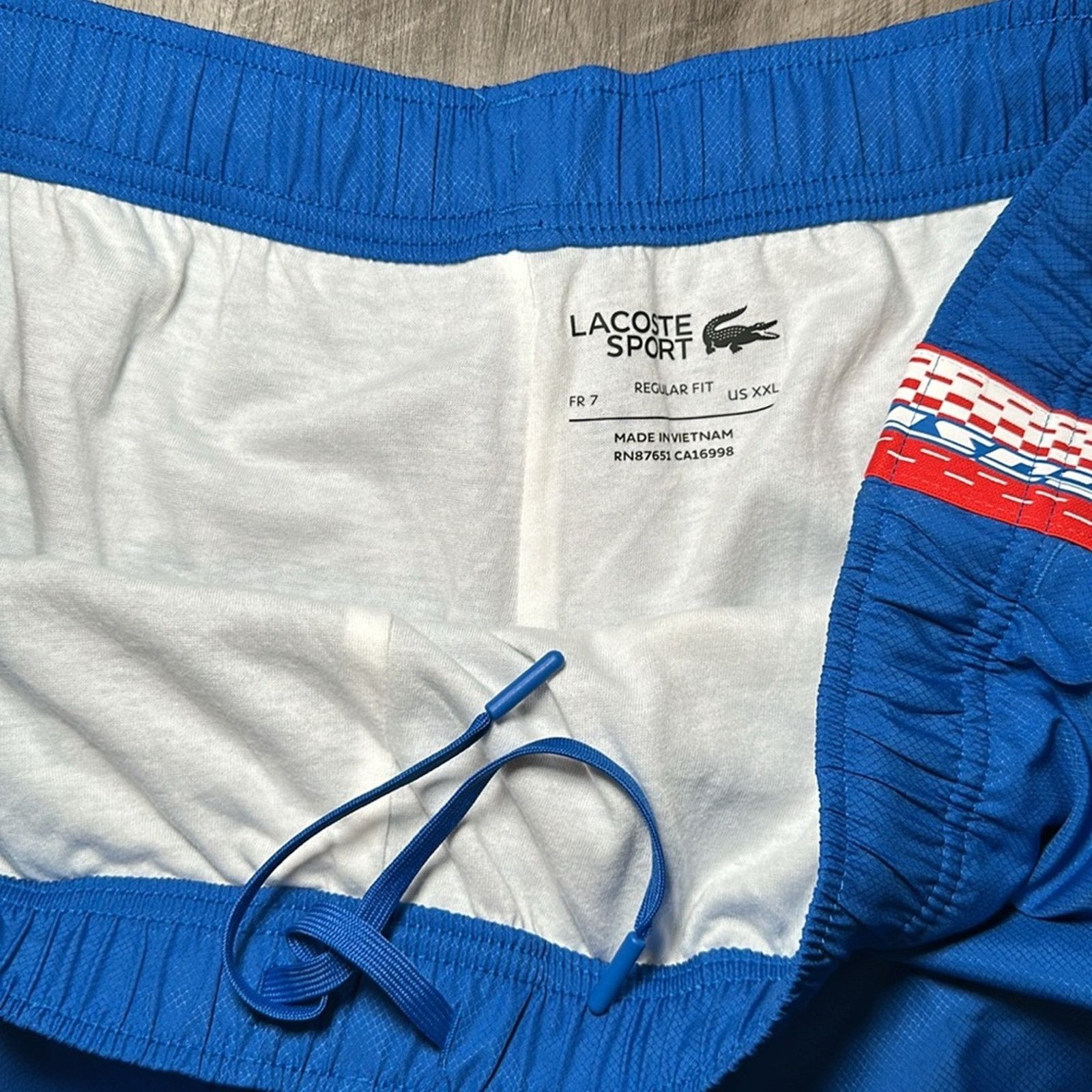 Lacoste Lacoste Sport Diamanté Tennis Shorts - 2XL Size US 38 / EU 54 - 6 Thumbnail