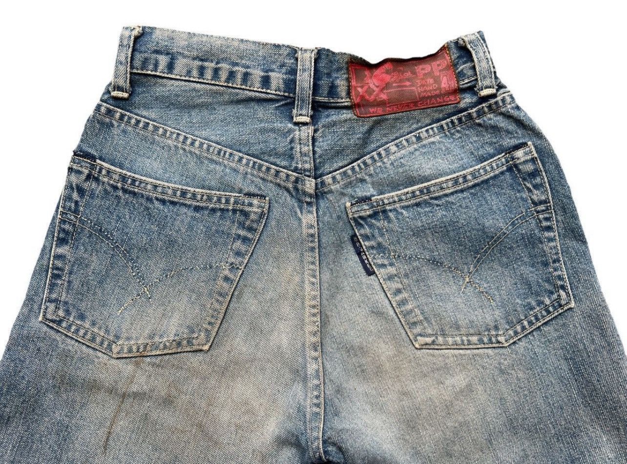 Blue Blue Japan Vintage BlueBlue Japan Selvedge Distressed Wide Jeans 24x30 Size 24" / US 00 / IT 34 - 8 Thumbnail