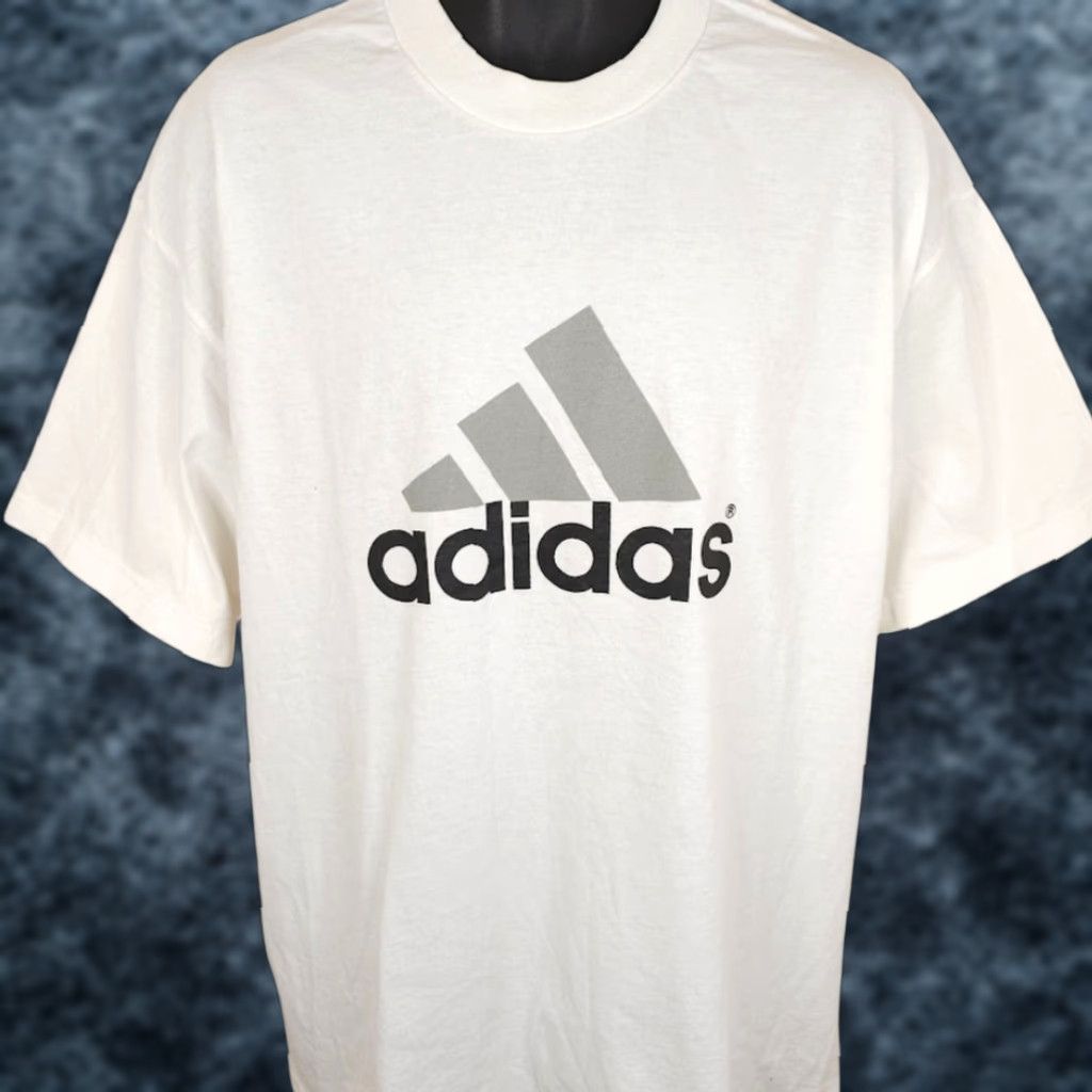 Adidas VINTAGE adidas T Shirt Mens XL White 90s Streetwear Made In USA Size US XL / EU 56 / 4 - 1 Thumbnail