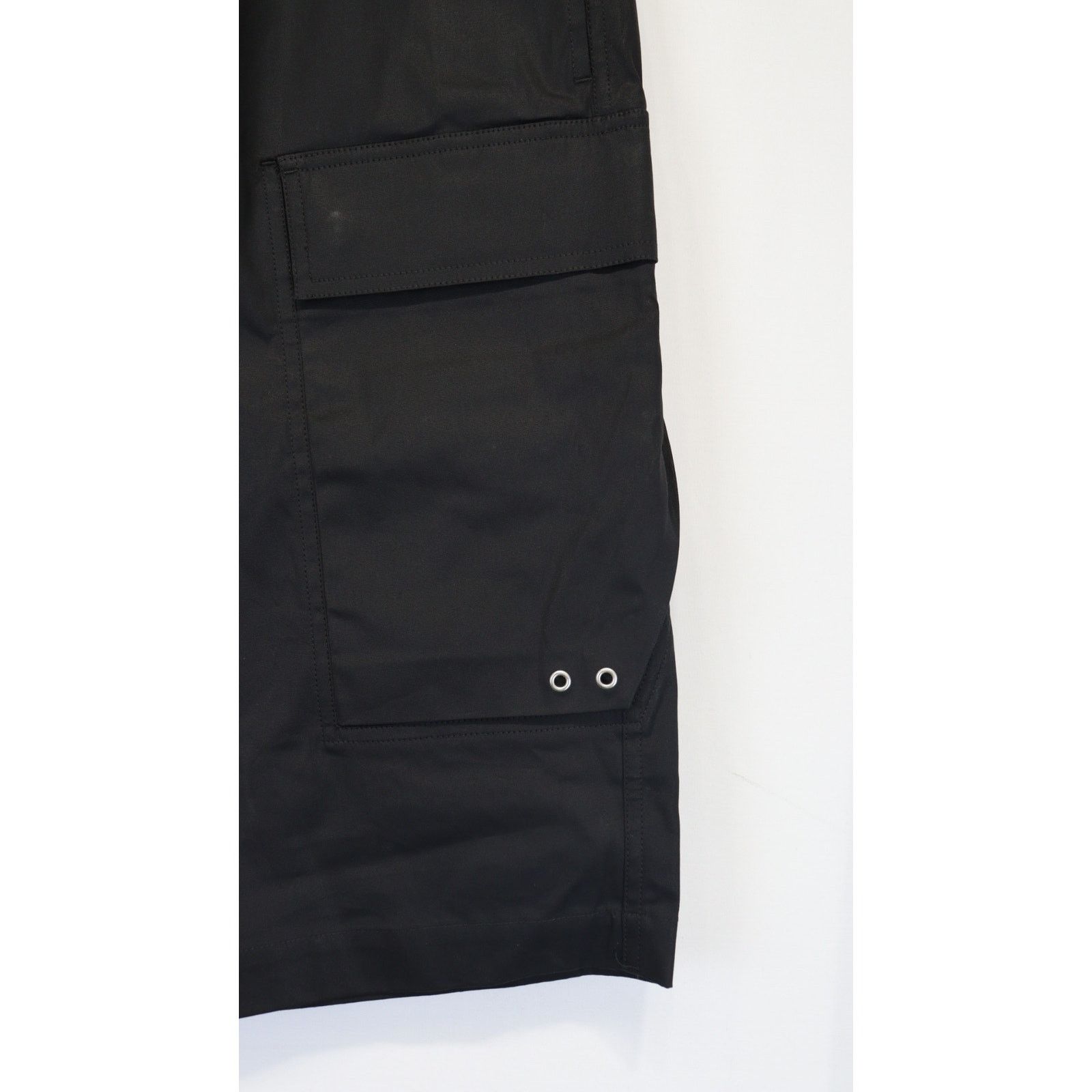 Rick Owens o1rshd1 Shorts in Black Size US 32 / EU 48 - 3 Thumbnail