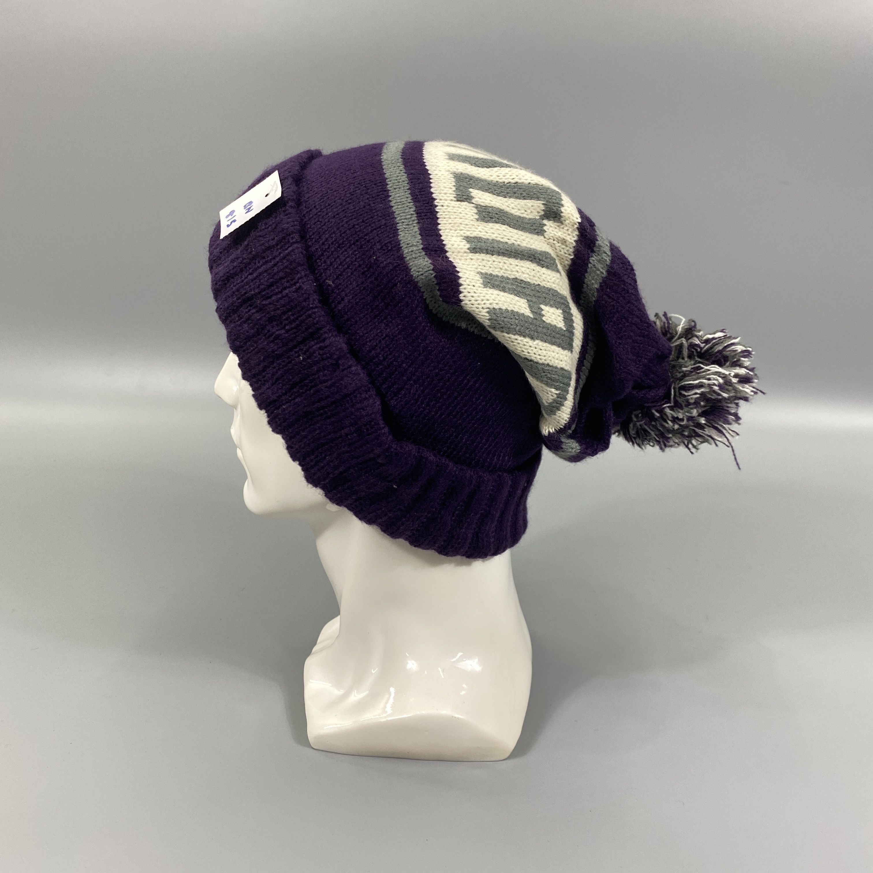 Japanese Brand Japanese Brand Snow Cap Pom Pom -BN815 Size ONE SIZE - 1 Thumbnail