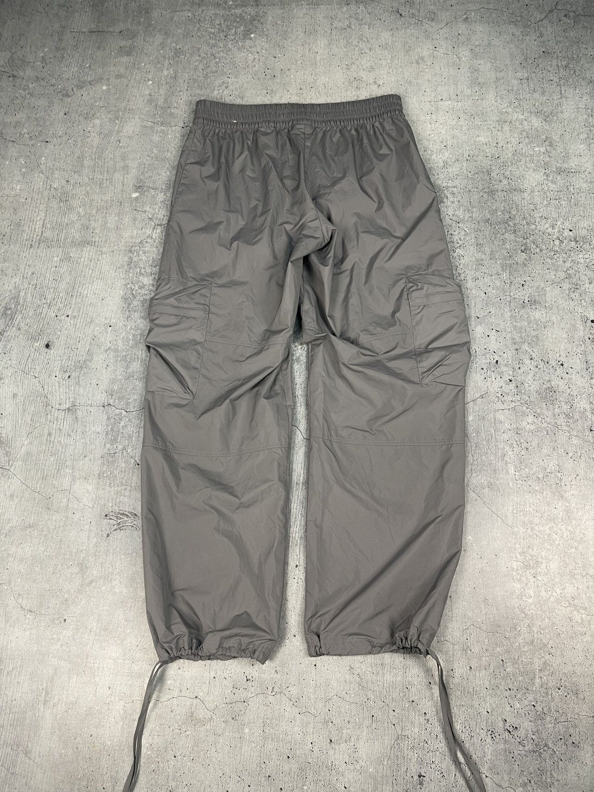 Japanese Brand Vintage 90's Bondage Japanese Avantgarde Cargo Pants Y2K Size US 32 / EU 48 - 8 Thumbnail