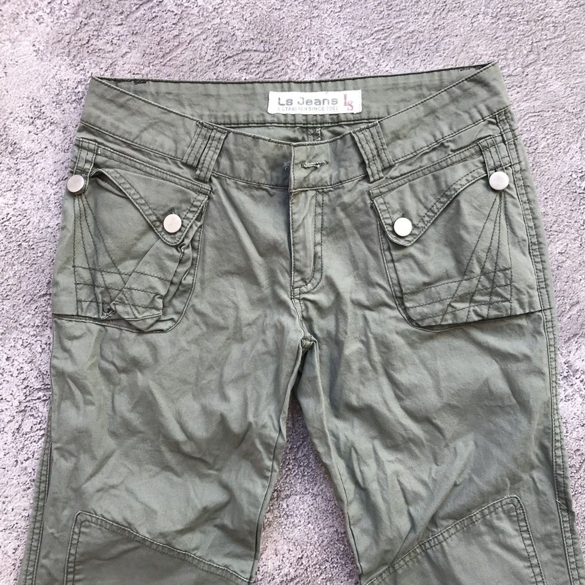 Vintage Vintage 90s Baggy Cargo Pants Faded Sage Green Skate Logo 28 Size 28" / US 6 / IT 42 - 3 Thumbnail