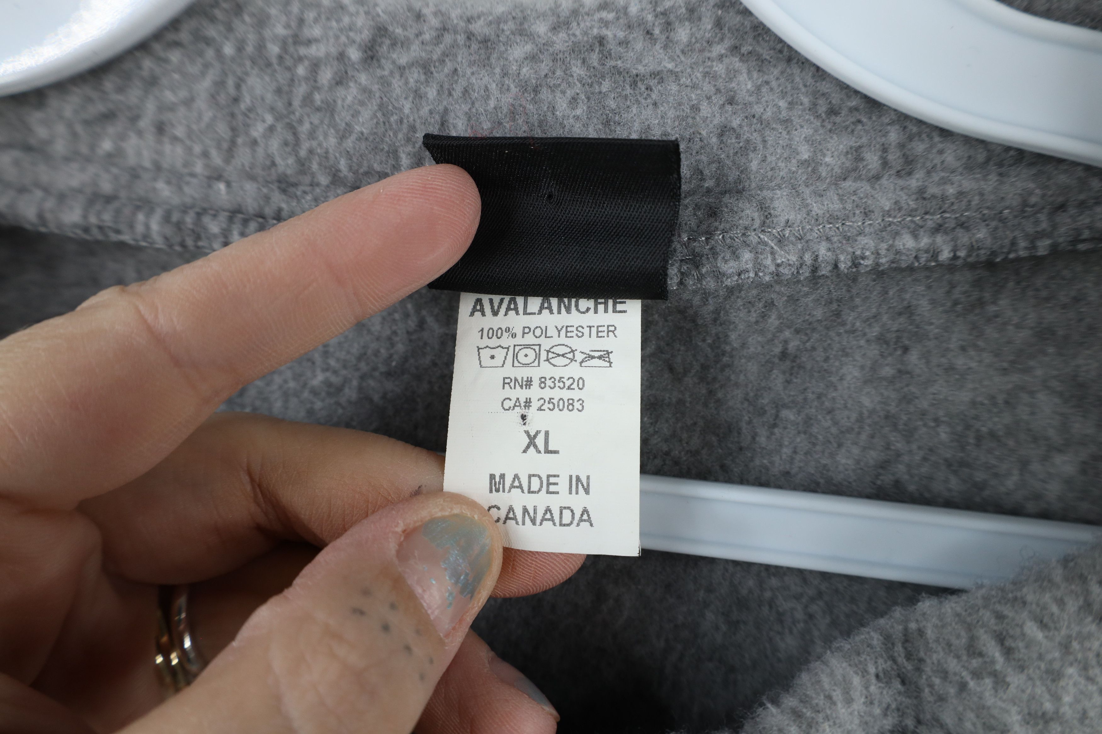 Vintage Vintage 90s Streetwear Fleece Thick Sweater Gray USA Size US XL / EU 56 / 4 - 9 Thumbnail