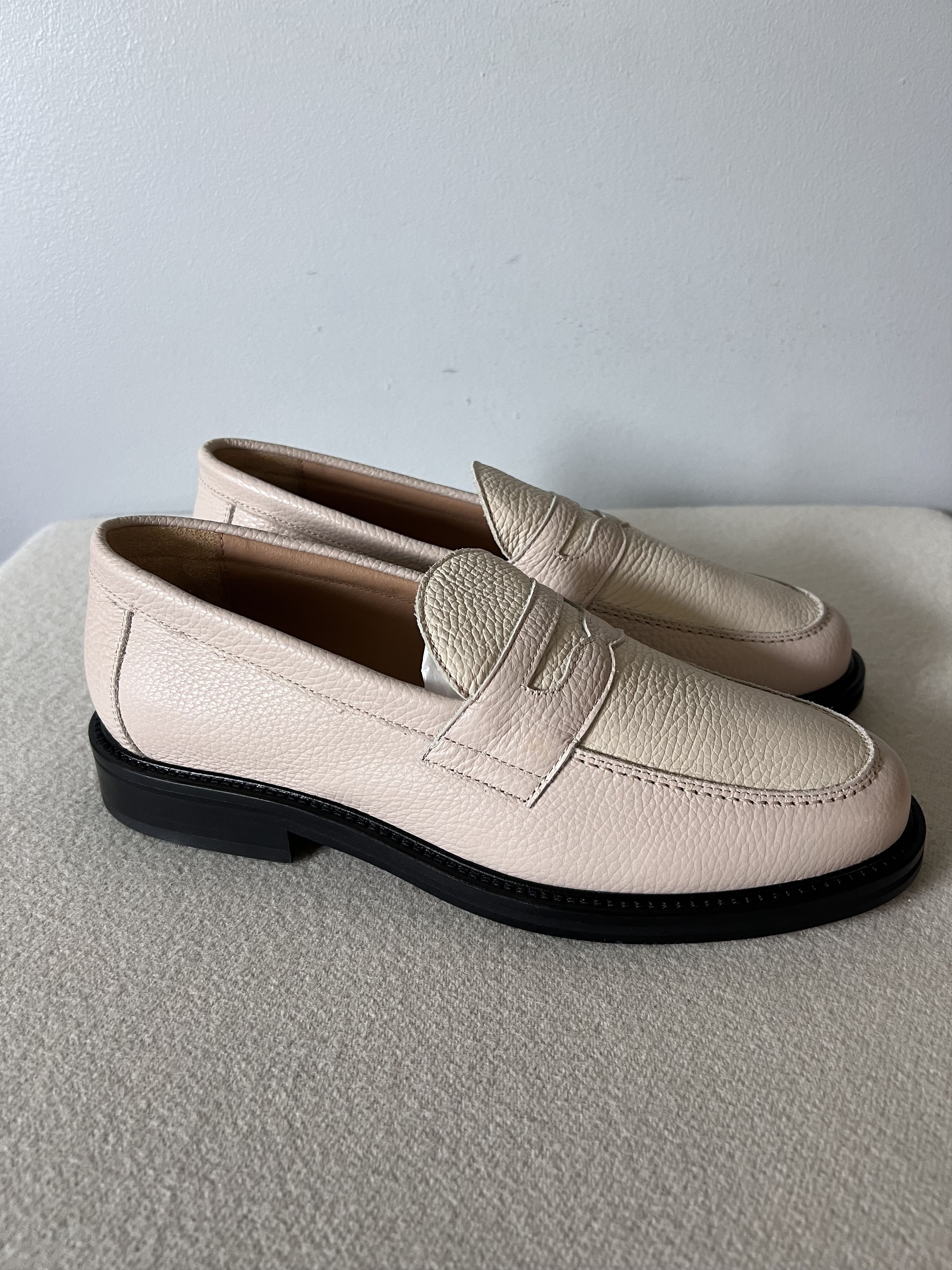 Aime Leon Dore Aime Leon Dore Penny Loafer in Lamb Driftwood Size US 8 / EU 41 - 1 Thumbnail
