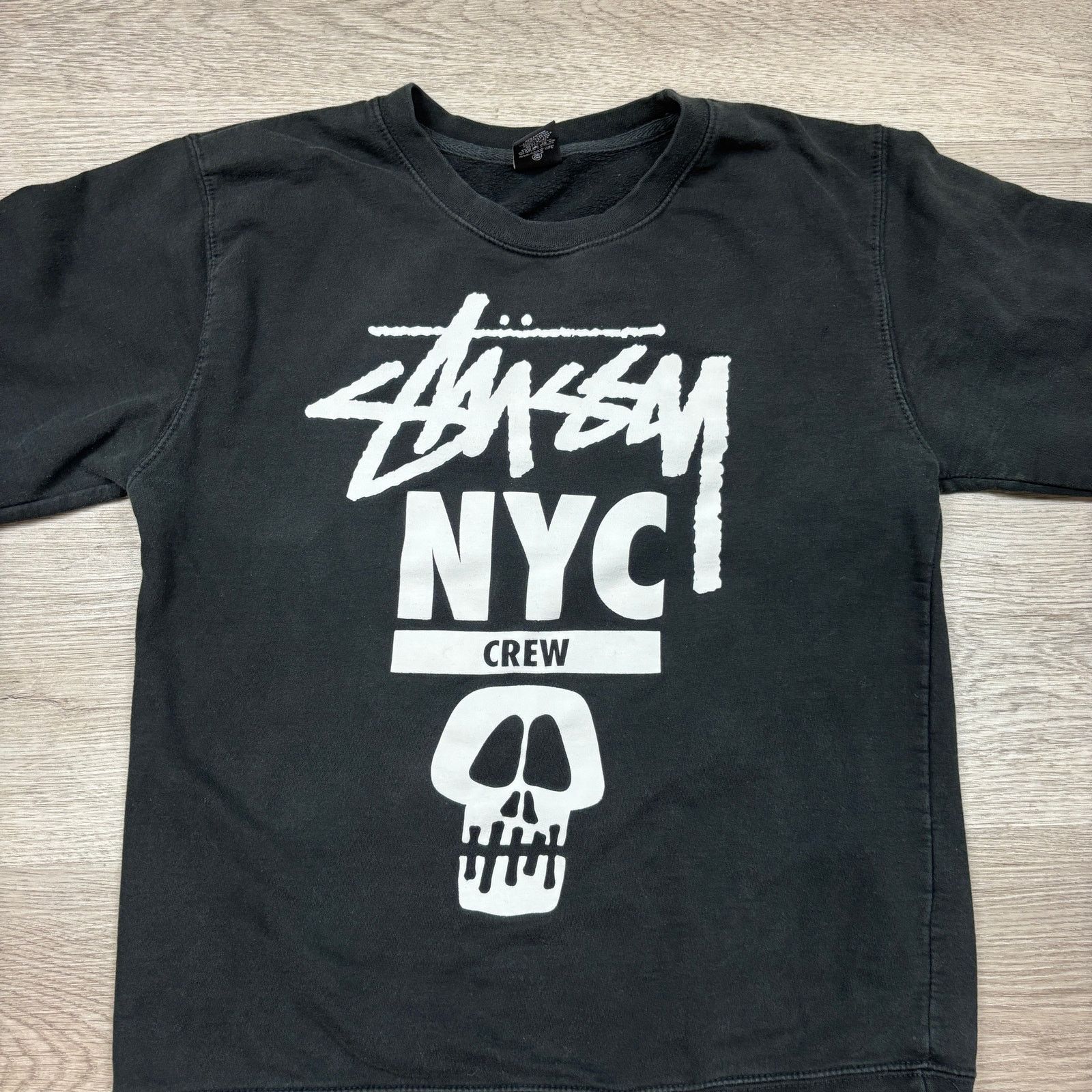 Stussy Vintage Stussy Skull World Tour Sweatshirt Sweater Size M Size US M / EU 48-50 / 2 - 2 Thumbnail