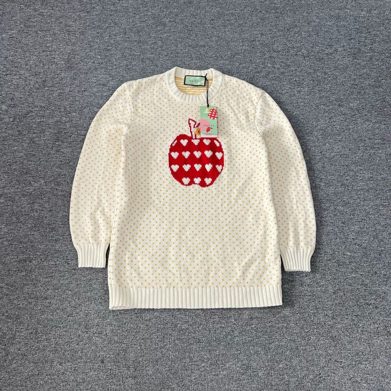 Gucci Gucci Apple Knit Sweater Size S / US 4 / IT 40 - 1 Thumbnail