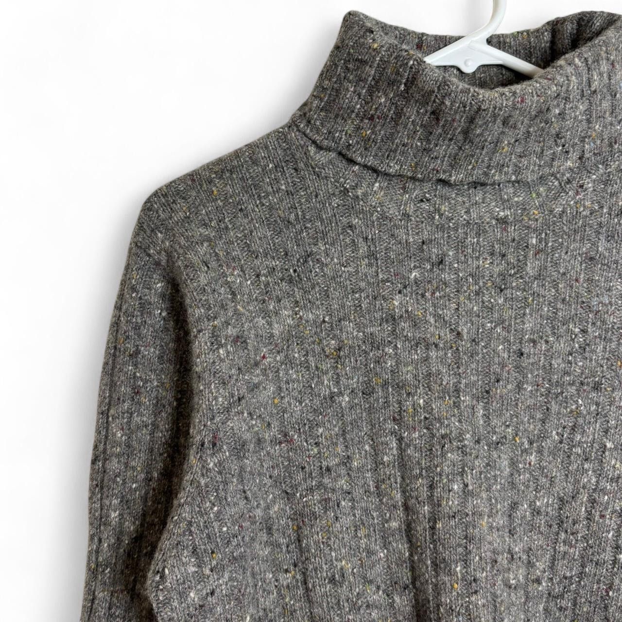 Club Monaco Vintage Style Grey Blend Wool Turtleneck Knit Sweater Size M / US 6-8 / IT 42-44 - 2 Thumbnail