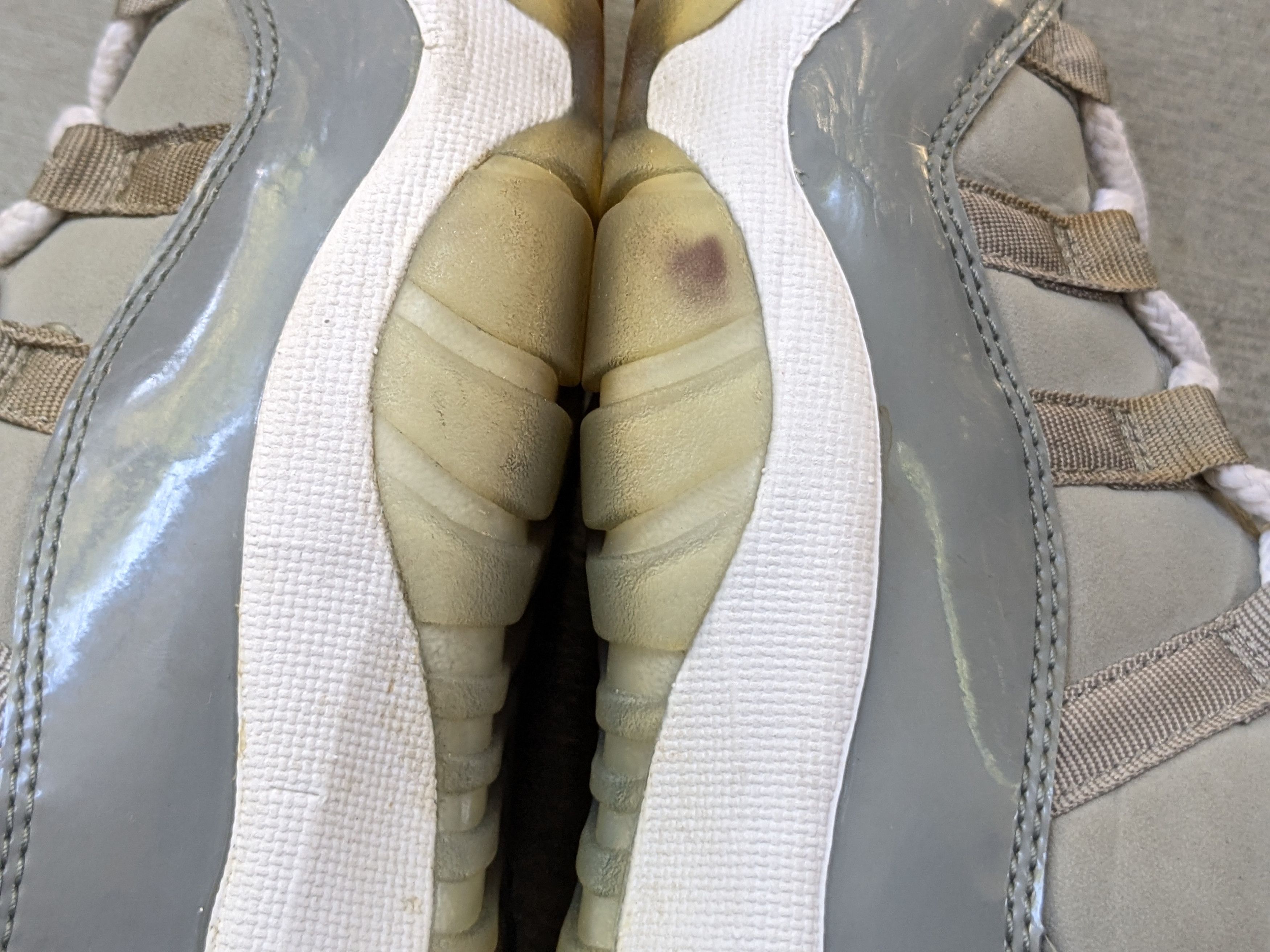 Jordan Brand Nike Air Jordan 11 Retro Cool Gray 2010 Men 7.5 378037-001 Size US 7.5 / EU 40-41 - 12 Thumbnail