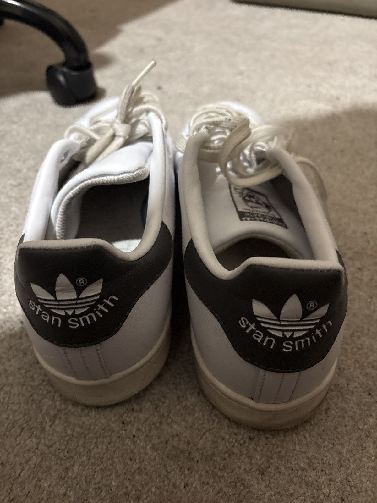 Adidas Adidas stan smith Size US 10.5 / EU 43-44 - 2 Thumbnail