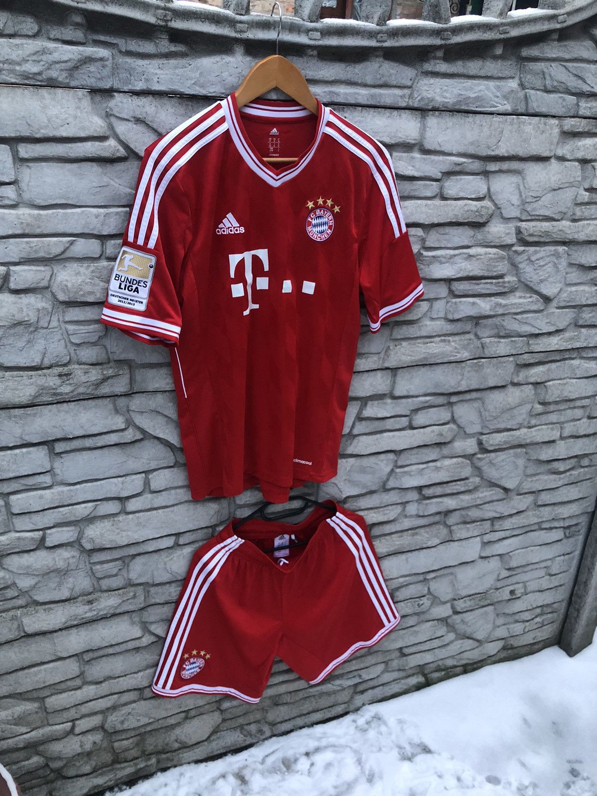 image of Adidas 19 Götze Bayern Munchen Fc Home Suit Season 2013 in Red, Men's (Size Medium)