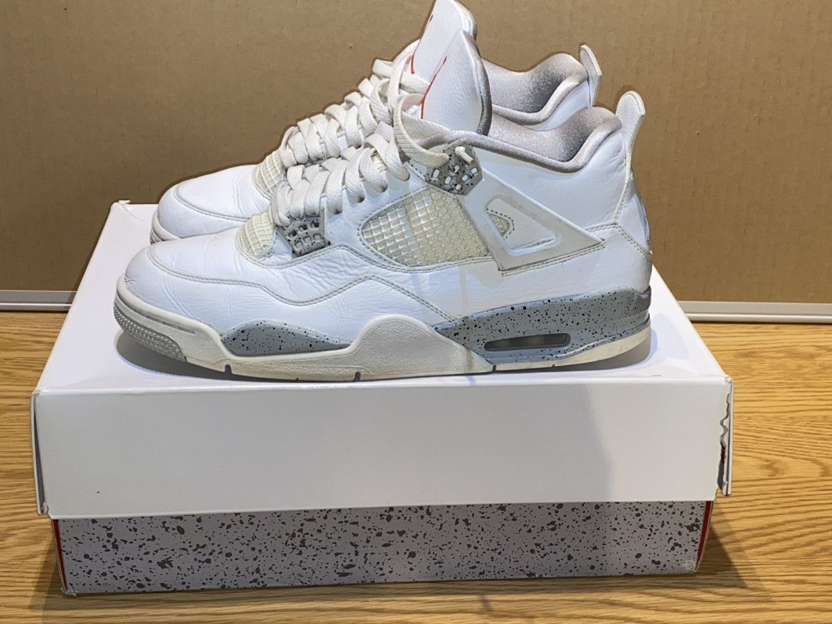 Jordan Brand Jordan 4 white oreo uk 10.5 Size US 11.5 / EU 44-45 - 2 Thumbnail