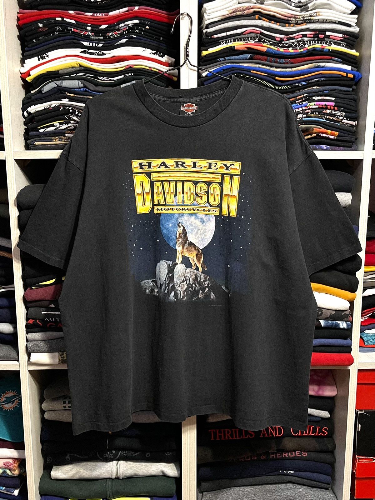 Harley Davidson Vintage 1993 Harley Davidson Wolf 3D Emblem Style T-Shirt Size US XXL / EU 58 / 5 - 11 Thumbnail
