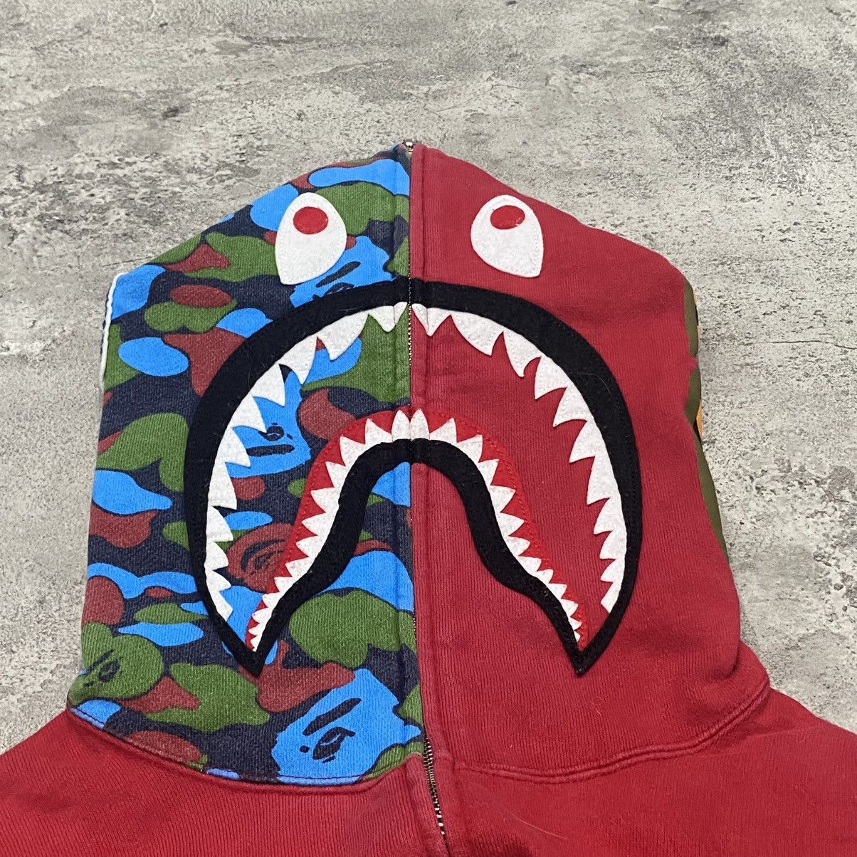 Bape Bape Shark Split Limited Singapore Camo Hoodie Size US M / EU 48-50 / 2 - 2 Thumbnail