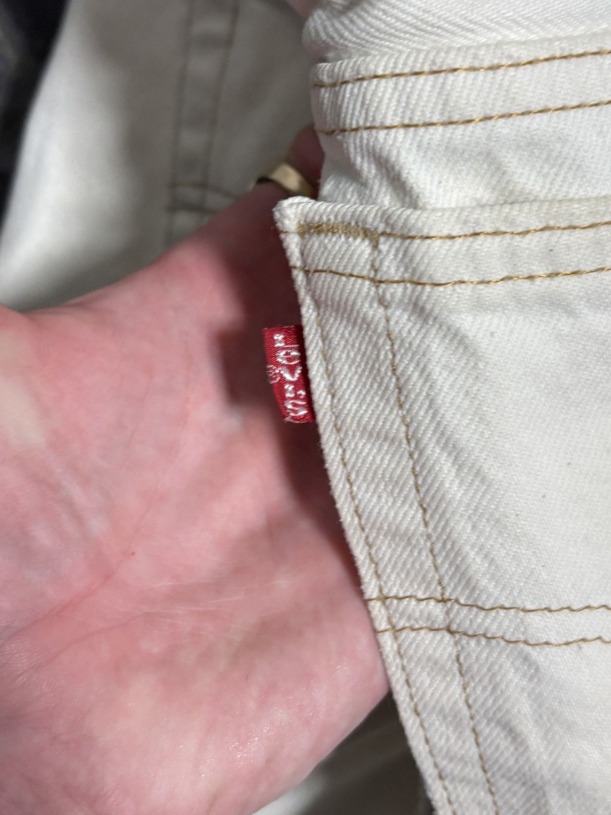 Levi's 1990s Levi’s Jeans Vintage Levi’s Natural Denim Canada 90s Size US 30 / EU 46 - 10 Thumbnail
