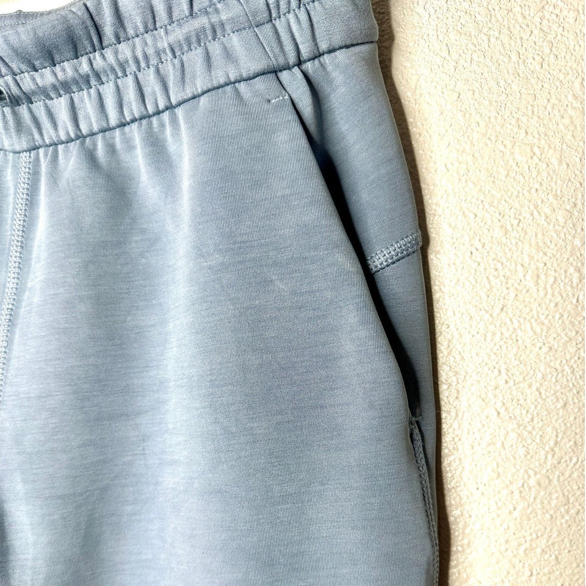 Lululemon Lululemon Softstreme Blue High Rise Drawstring Pant Size 2 Size 26" / US 2 / IT 38 - 4 Thumbnail