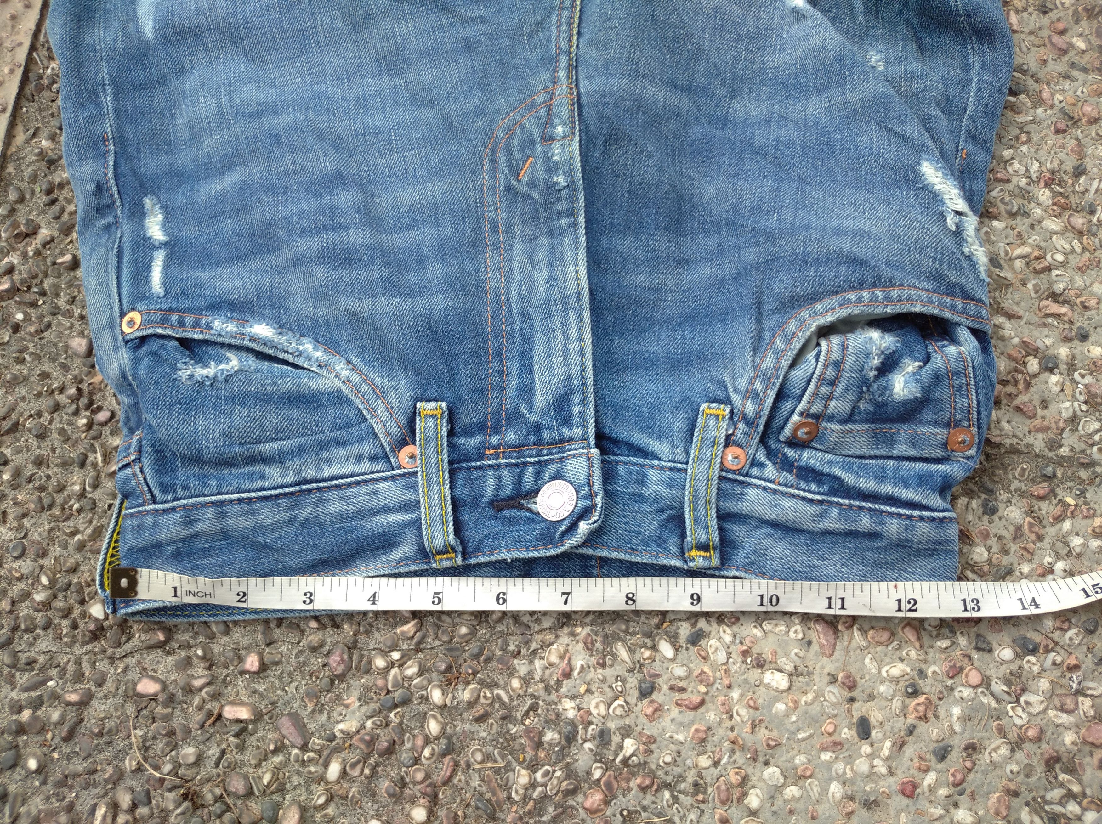 Levi's × Levi's Vintage Clothing Levi's 701 selvedge jeans big E distressed Size US 26 / EU 42 - 15 Thumbnail