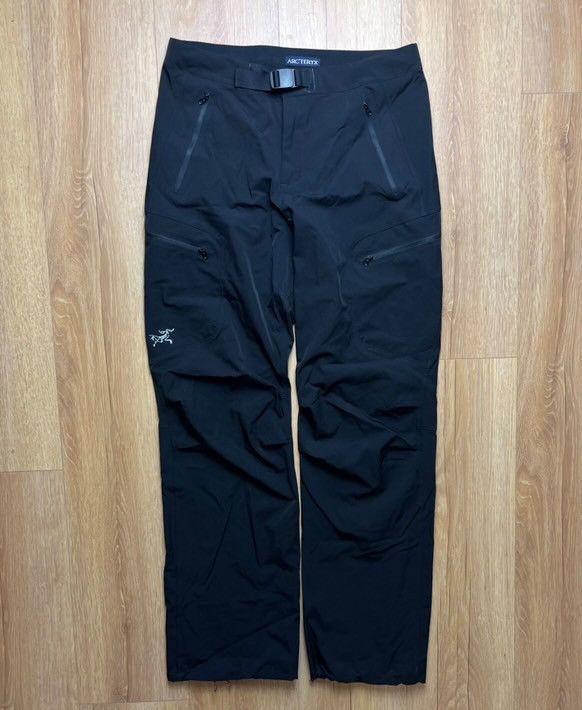 Arc'teryx Arc'teryx Women's M Black Softshell Pants - New with Tags Size 32" / US 10 / IT 46 - 1 Thumbnail